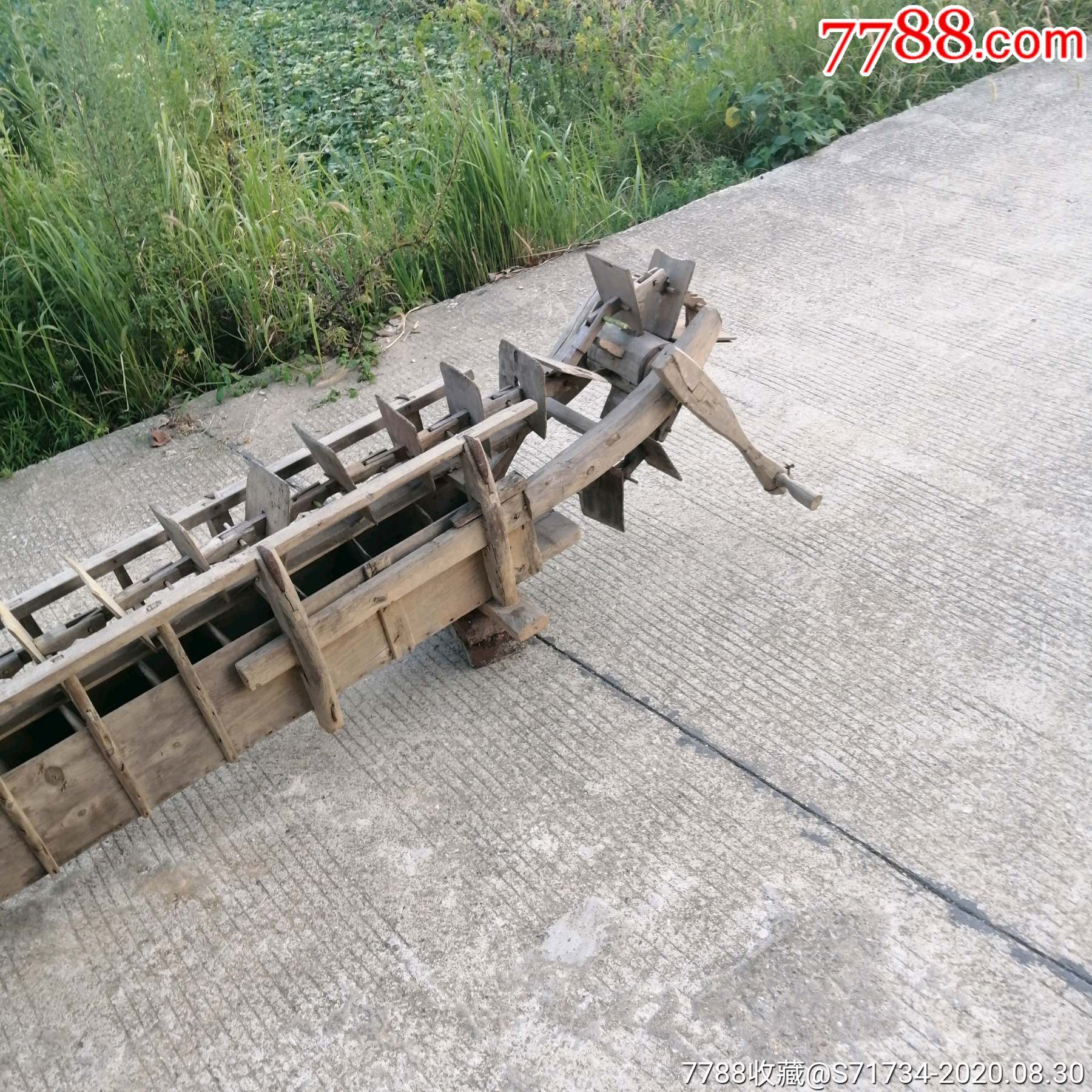 木质龙骨水车一条农村灌溉工具