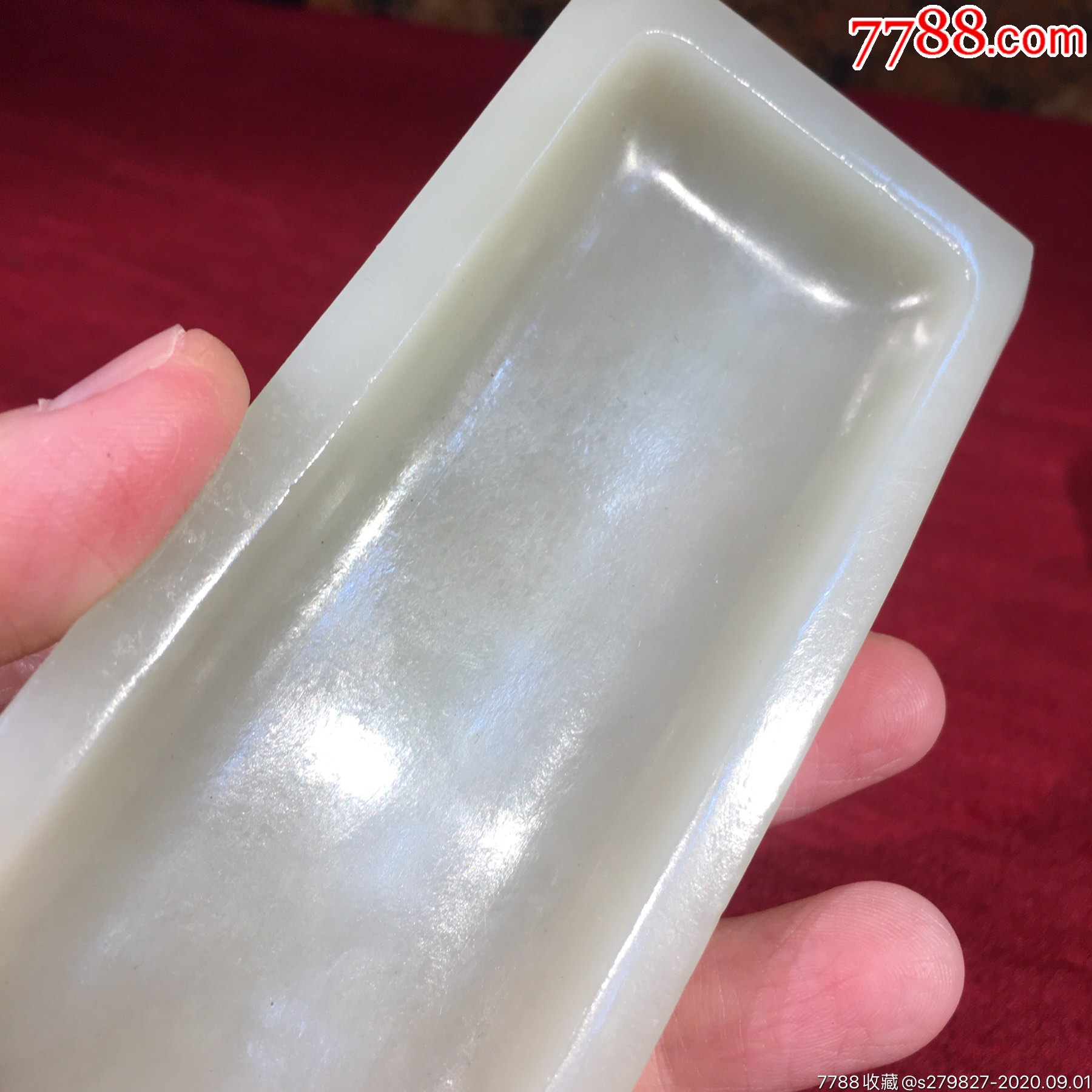 旧藏老和田玉镇纸一对