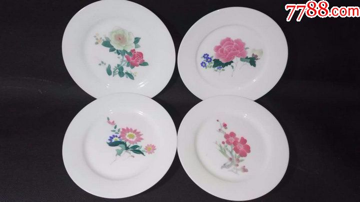 2006年9月国家博物馆监制毛瓷赏盘一套