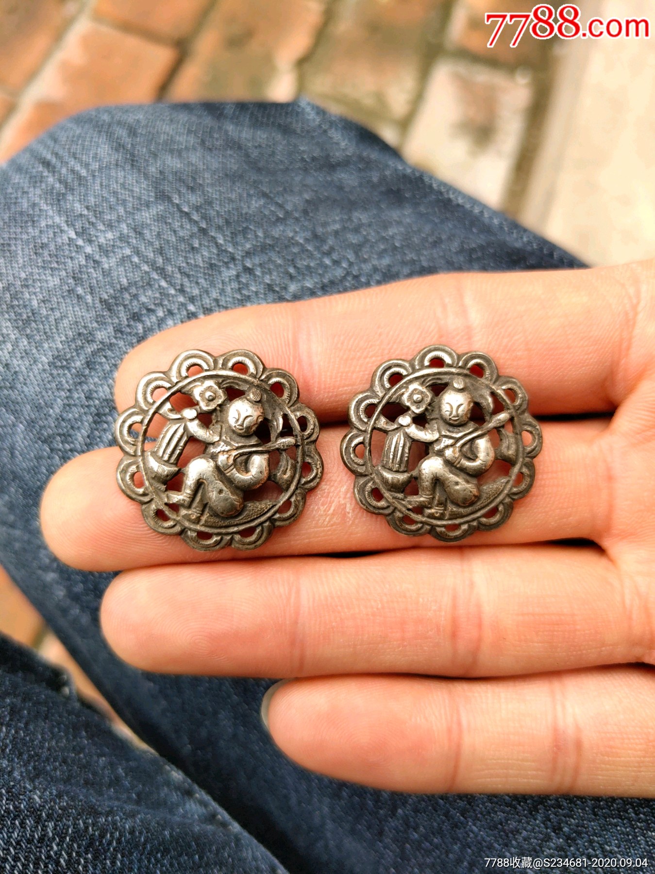 清代老银人物扣子