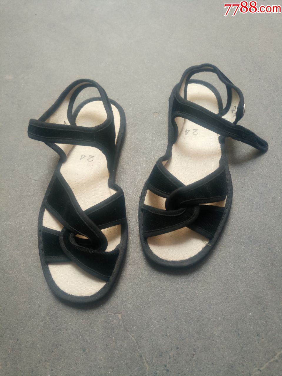 老*用女式布凉鞋(38,39)两双