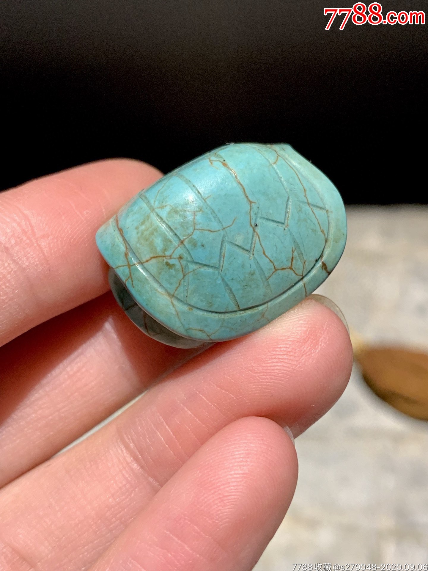 手工雕刻松石龟背挂件