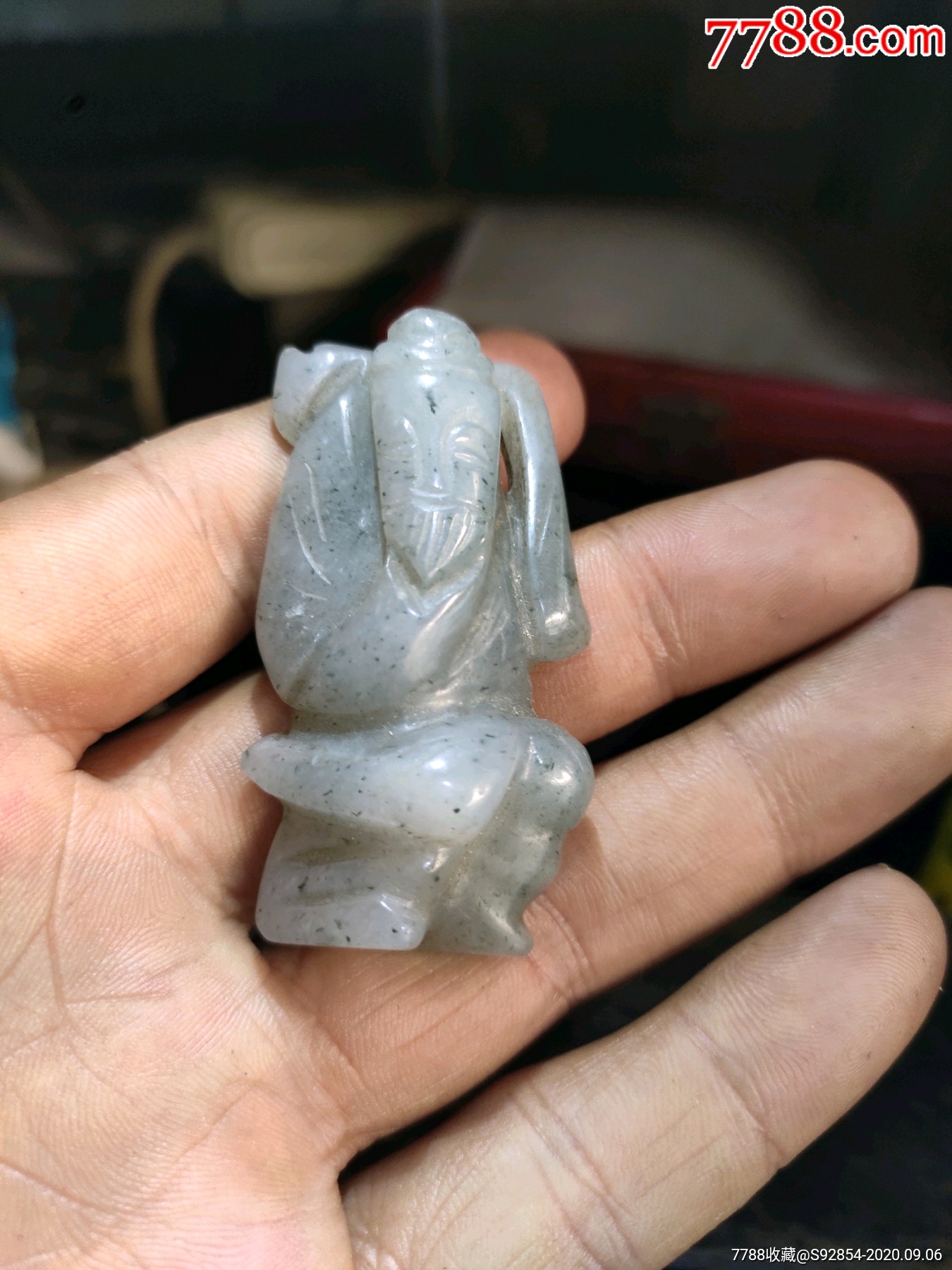 清代独山玉人物