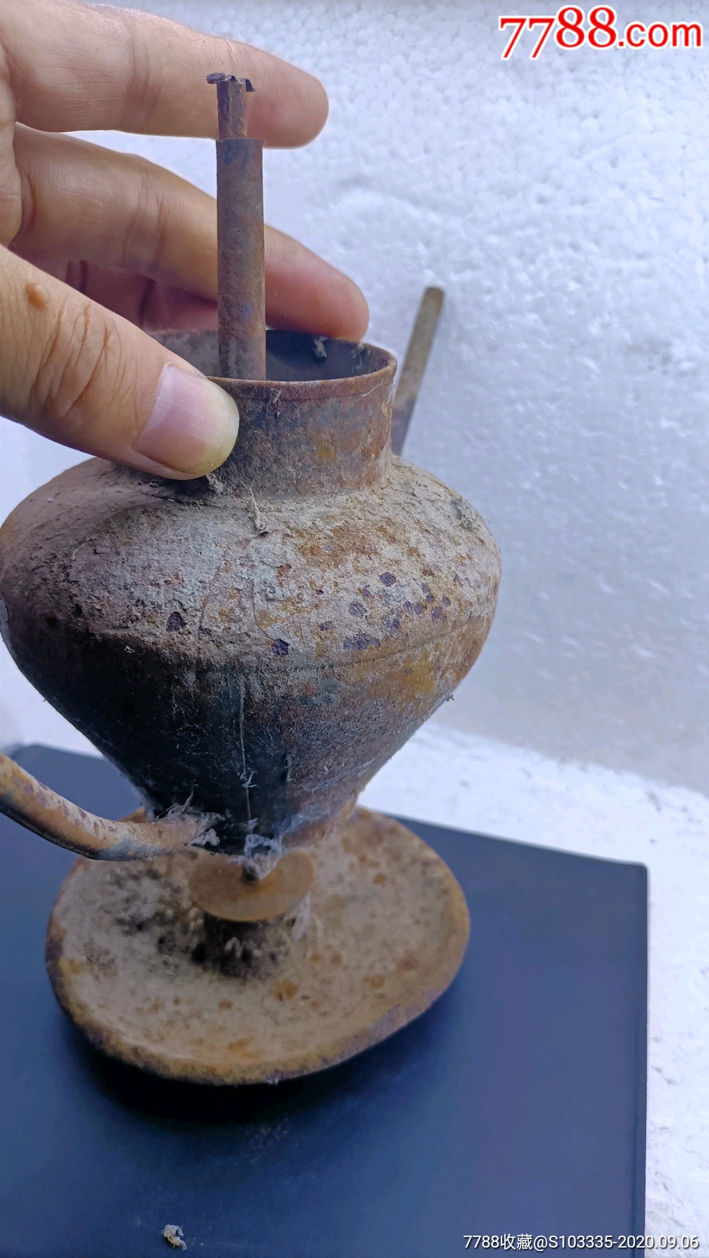 民俗老物件收藏灯具老铁挂灯油灯可以转动的