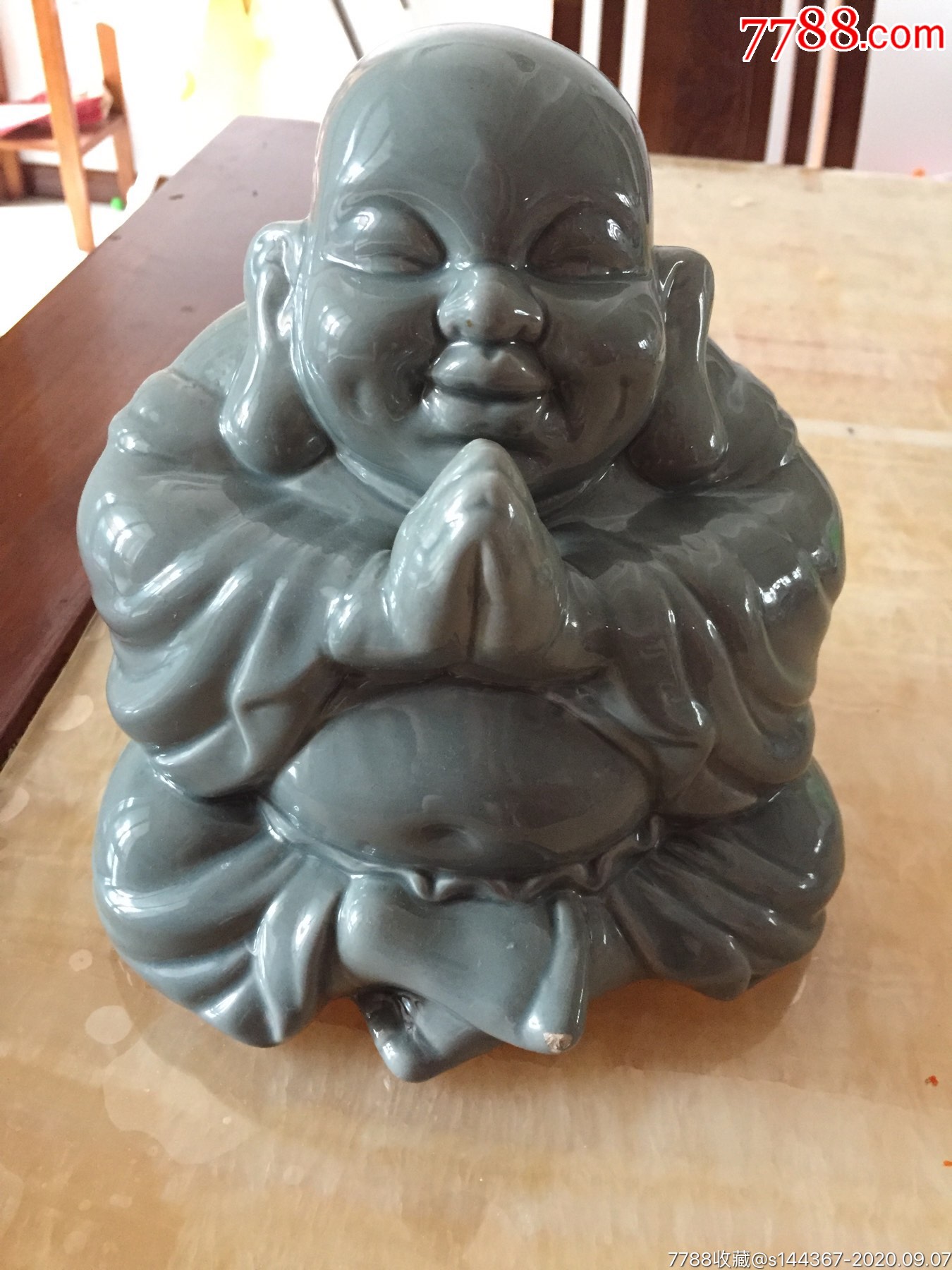 七十年代青釉佛