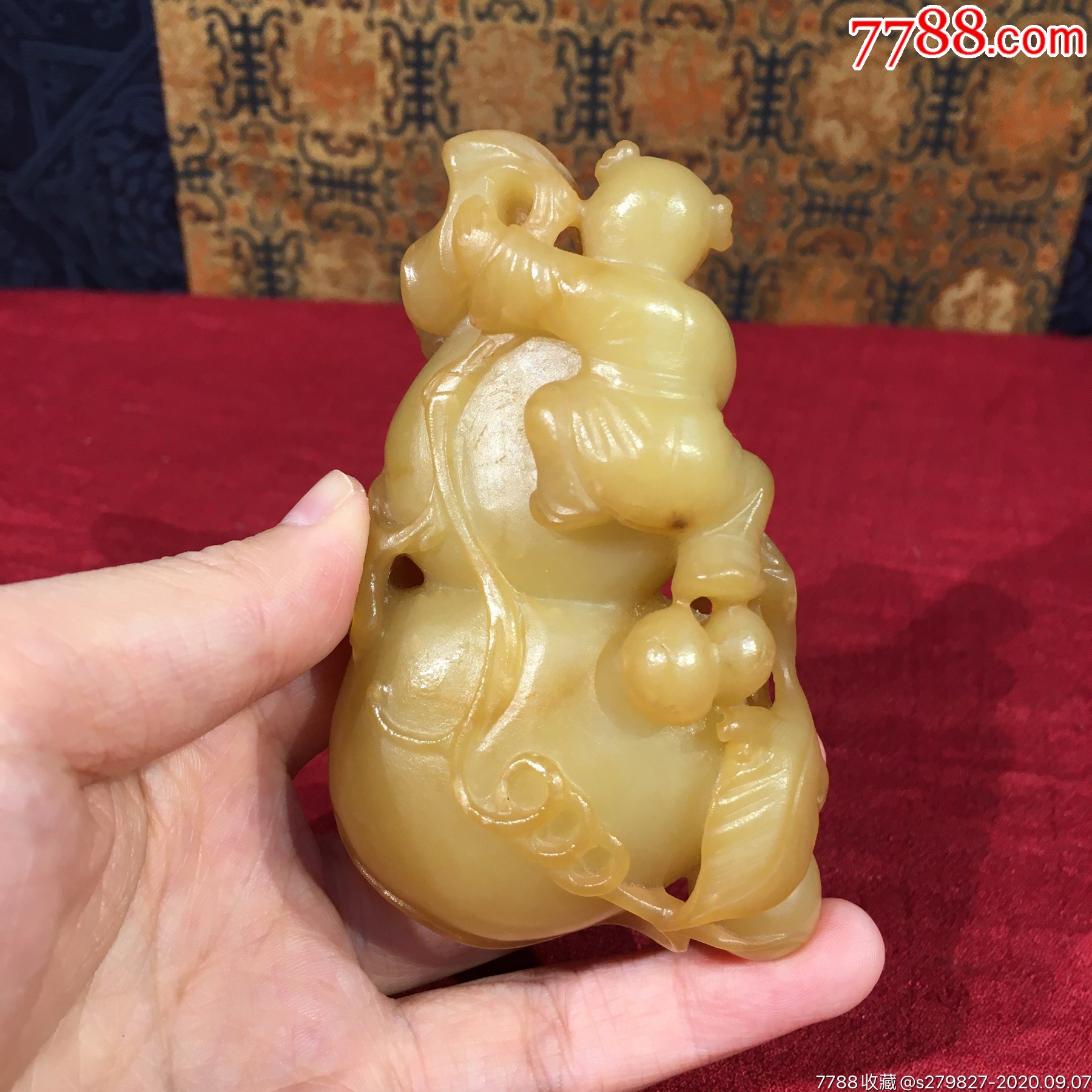 老和田黄玉童子葫芦手把件