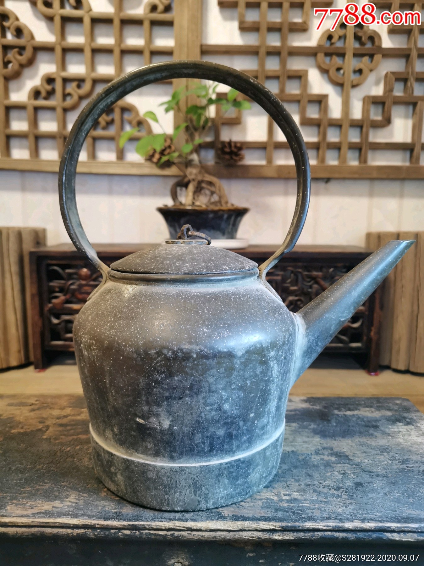 清代黄铜提梁茶壶