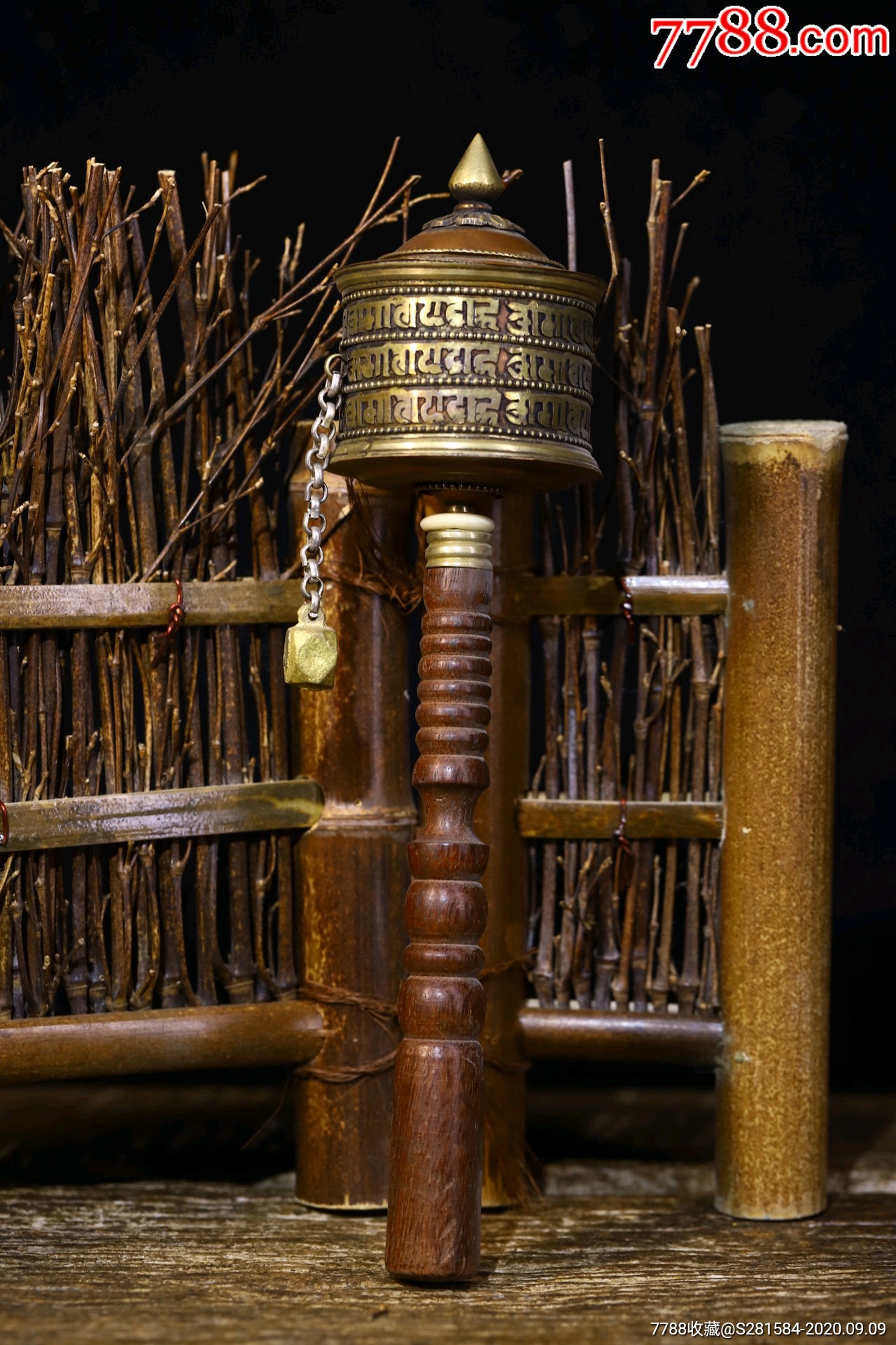 铜胎纯手工敲打转经轮