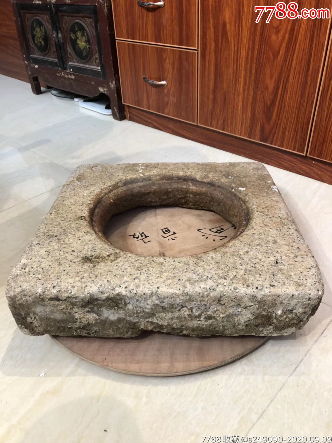 清代石雕花岗岩老井圈