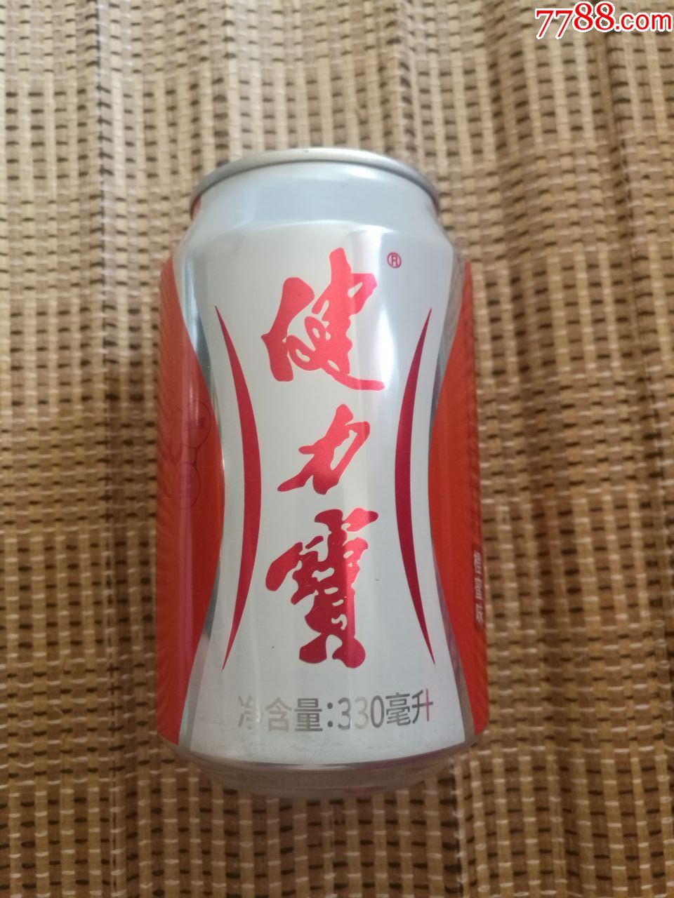 健力宝蜜橙味运动饮料铝罐---330ml