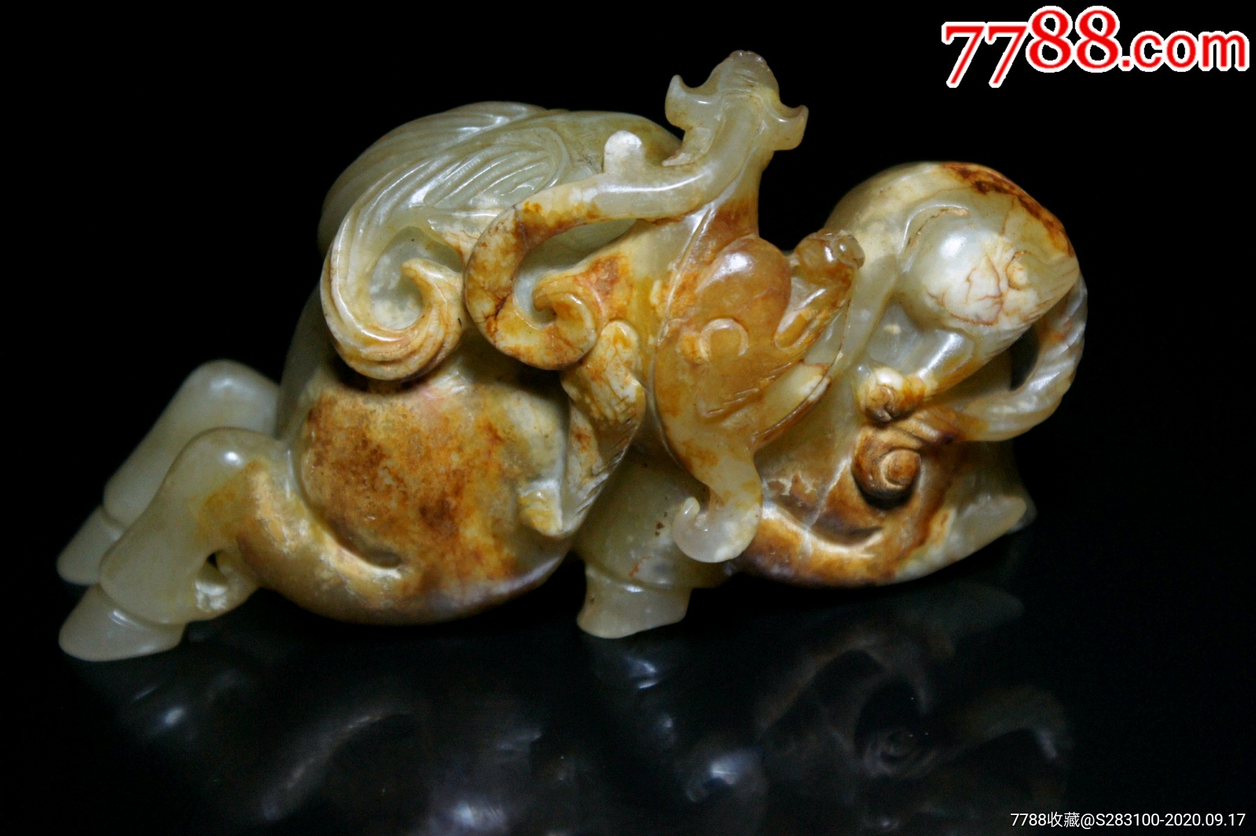 和田玉伏龙兽摆件