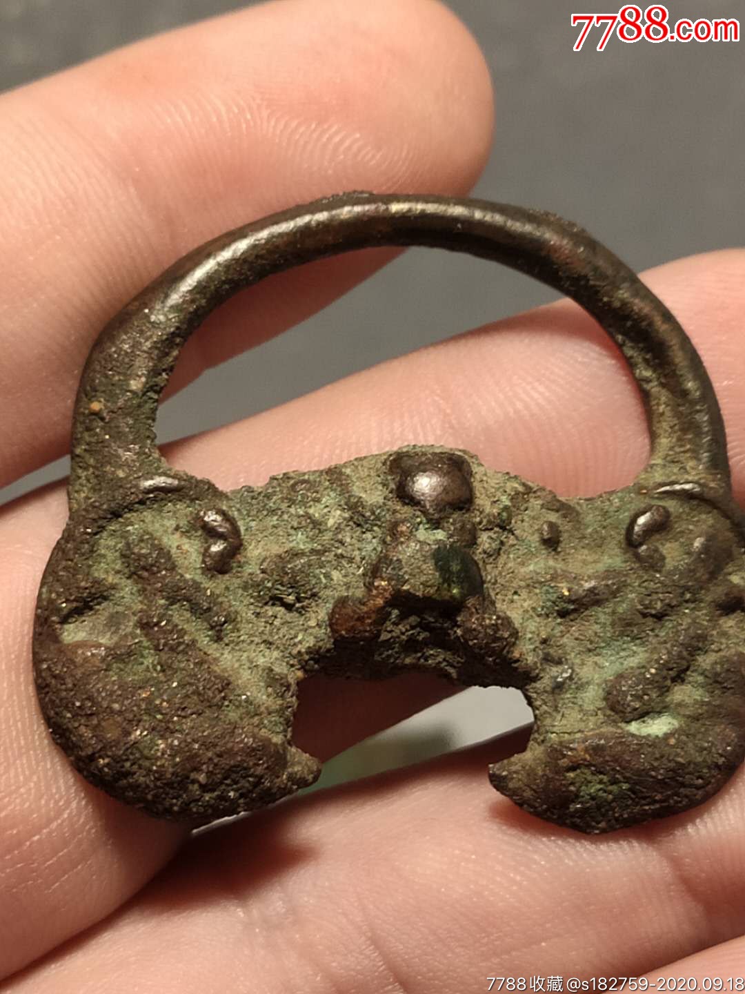 辽代青铜腰带扣