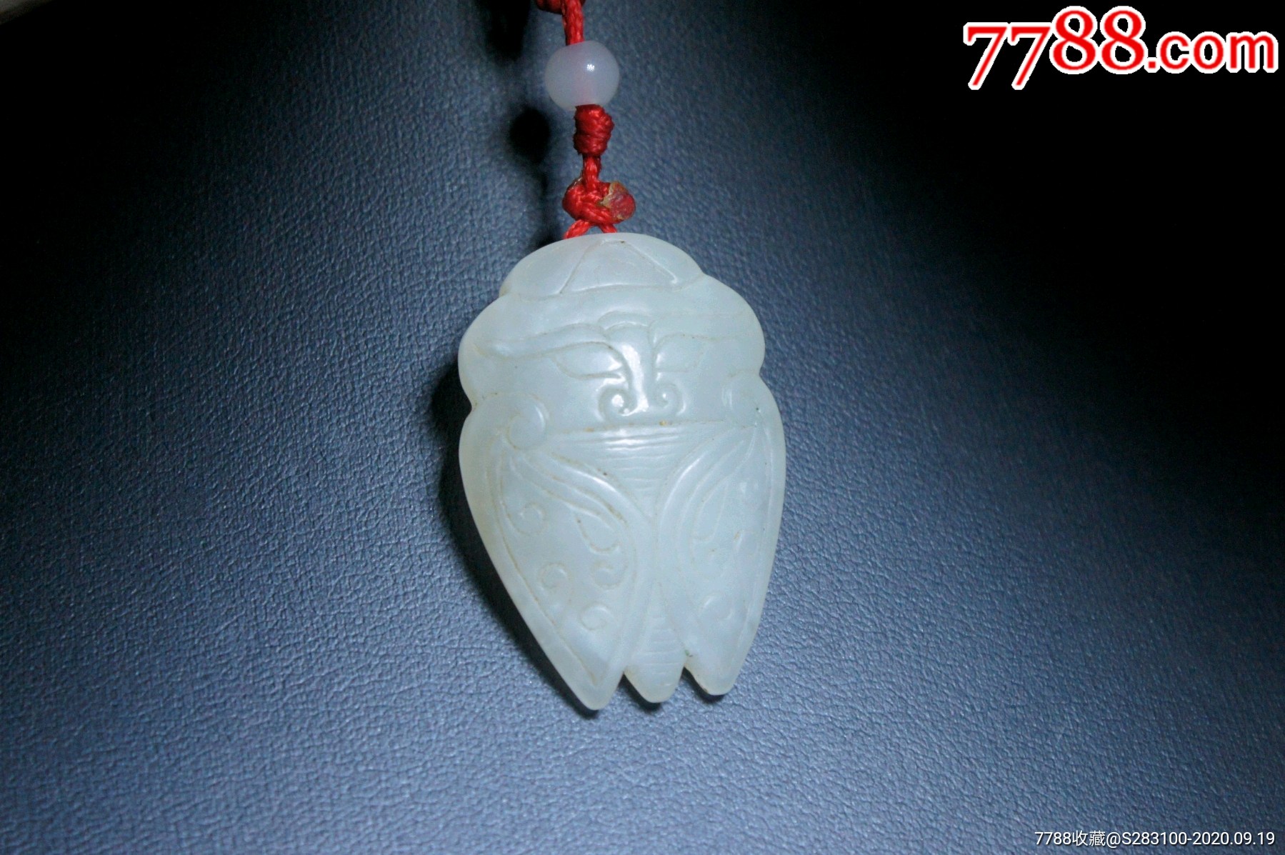 老和田双面雕玉禅