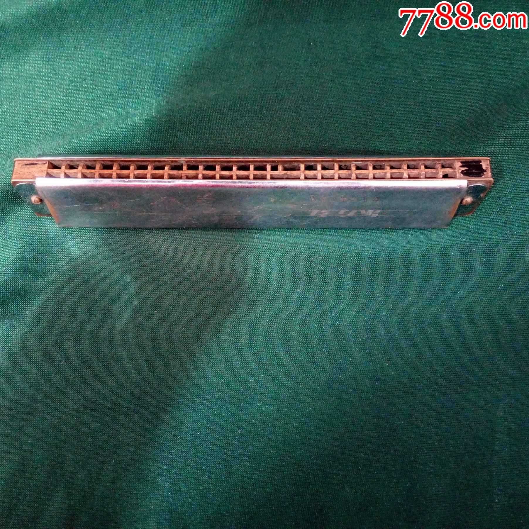 东北乐器厂东方红口琴