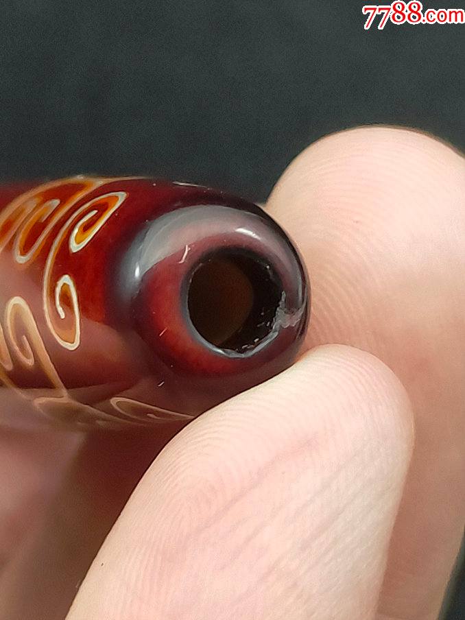 掌柜推荐精品天珠老矿西藏勾云纹六字真言天珠嵌银丝红皮天珠挂件