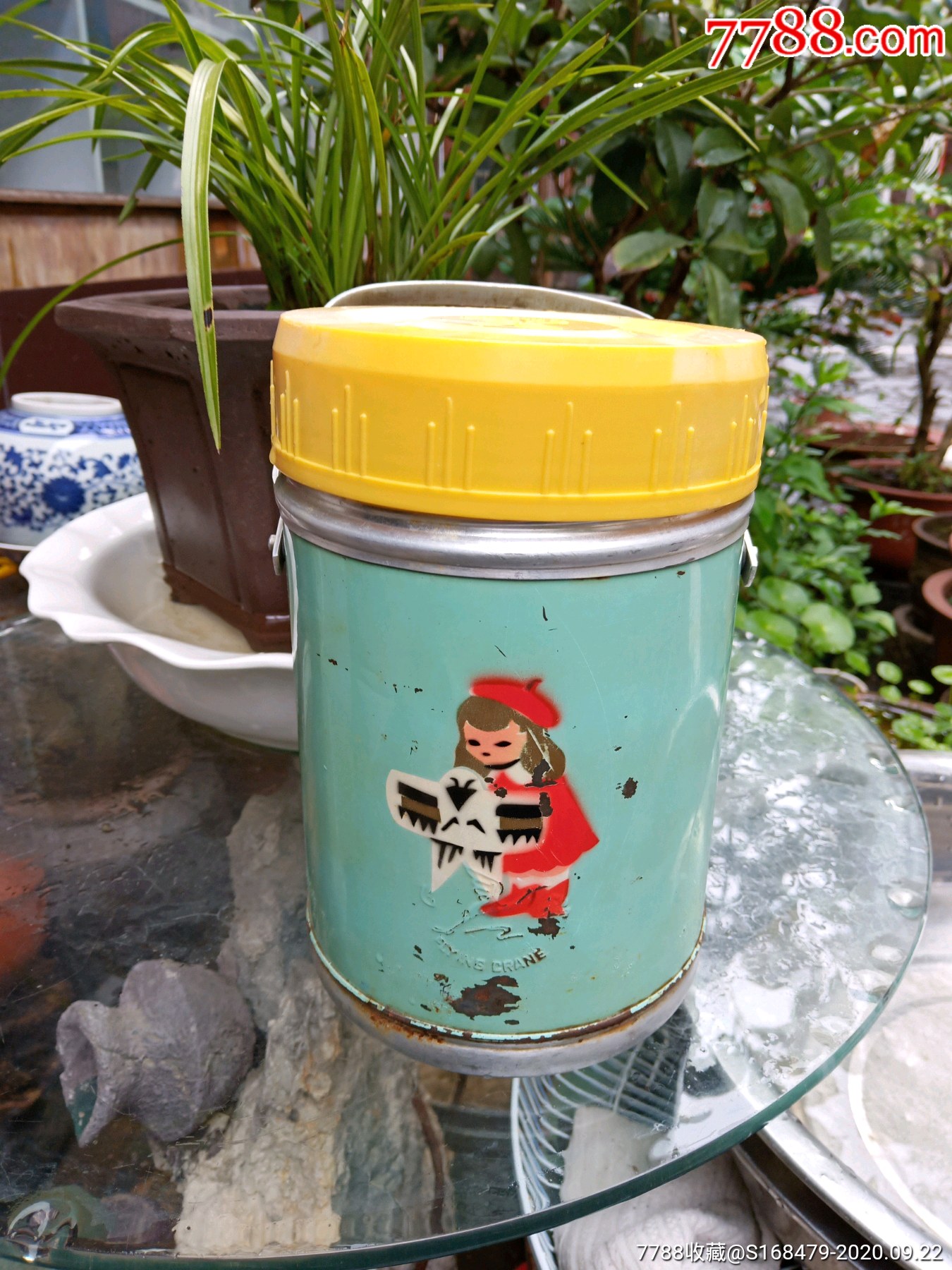 80年代的小红帽保温桶