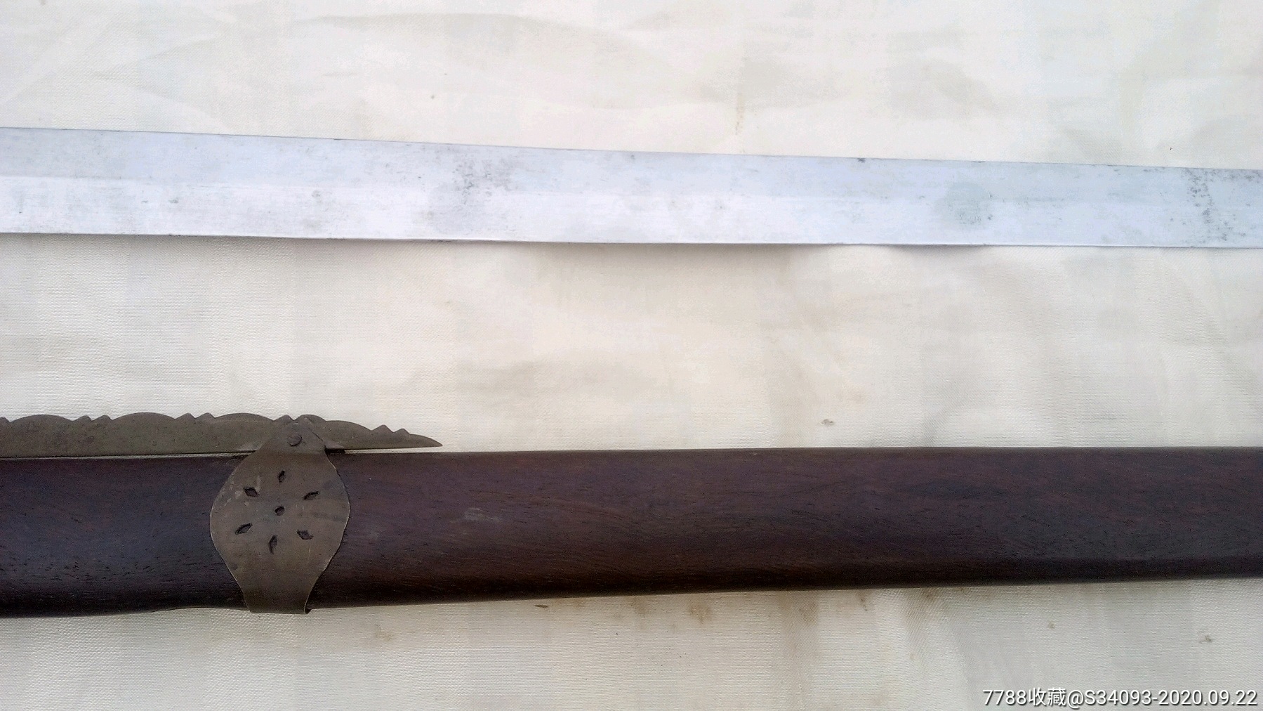 龙泉宝剑铜把鸡翅木剑鞘.全长97厘米.品相如图