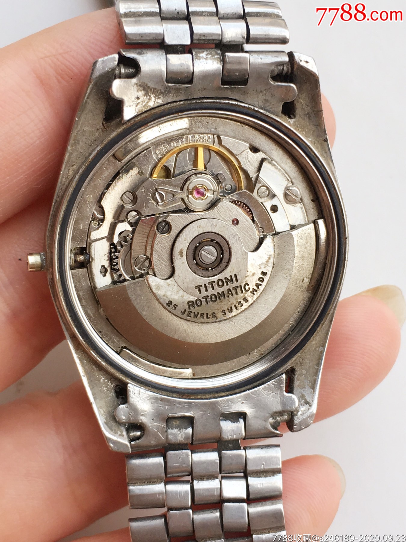 梅花搭瑞士2824机械机芯