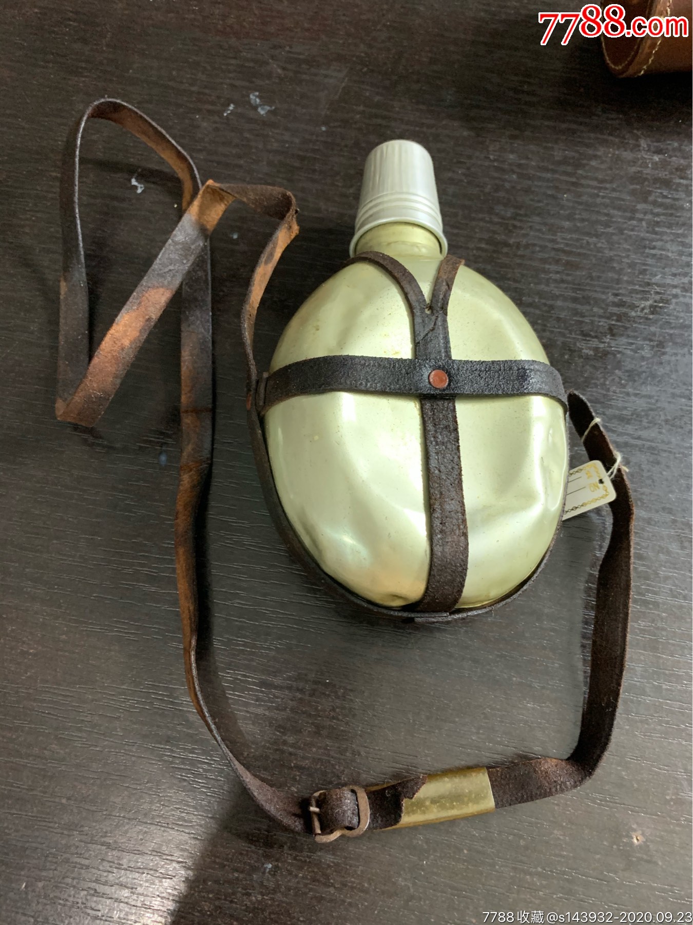 二战日军军官水壶