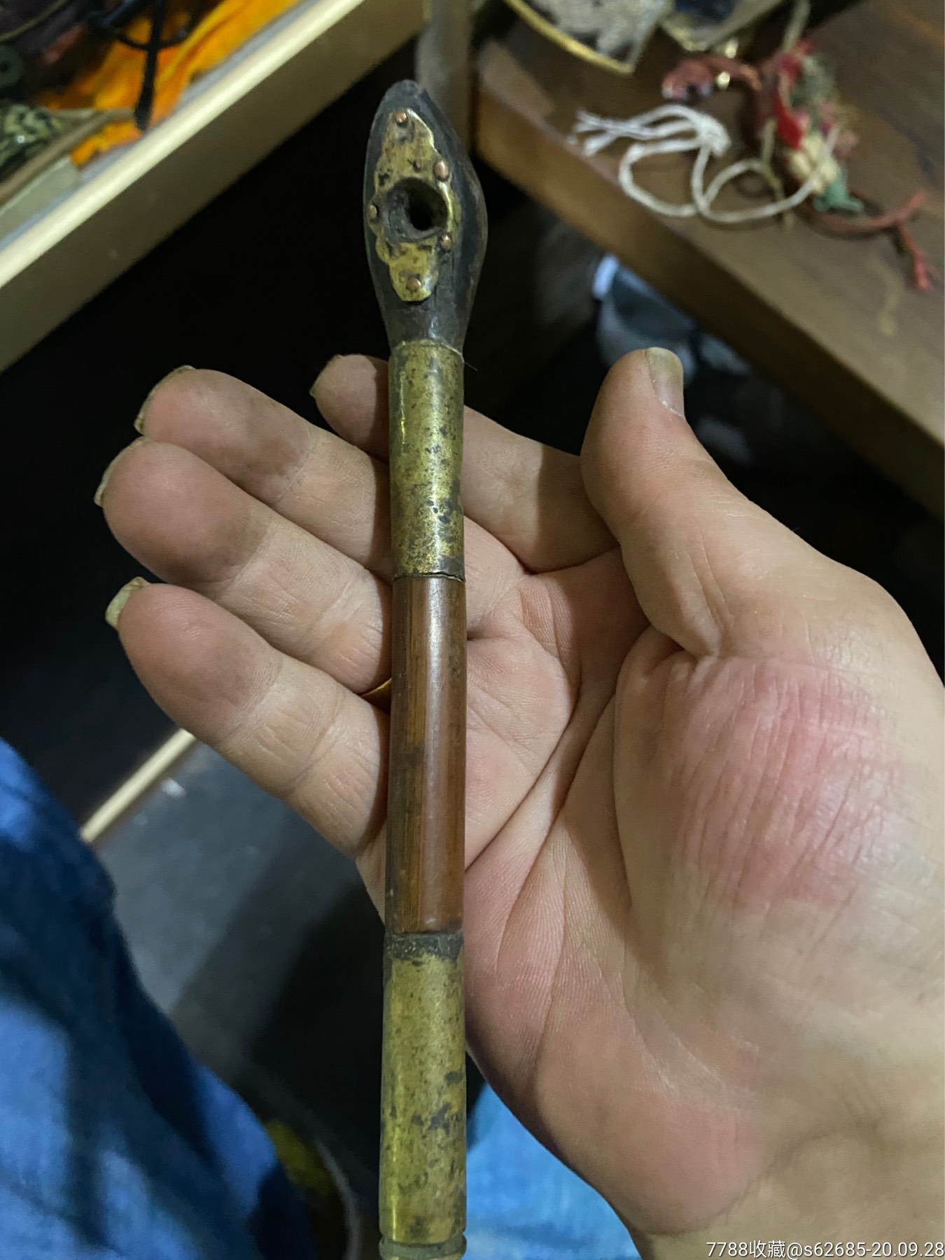 首页 零售 烟杆/烟枪/烟锅 >> 漂亮烟锅滚动鼠标