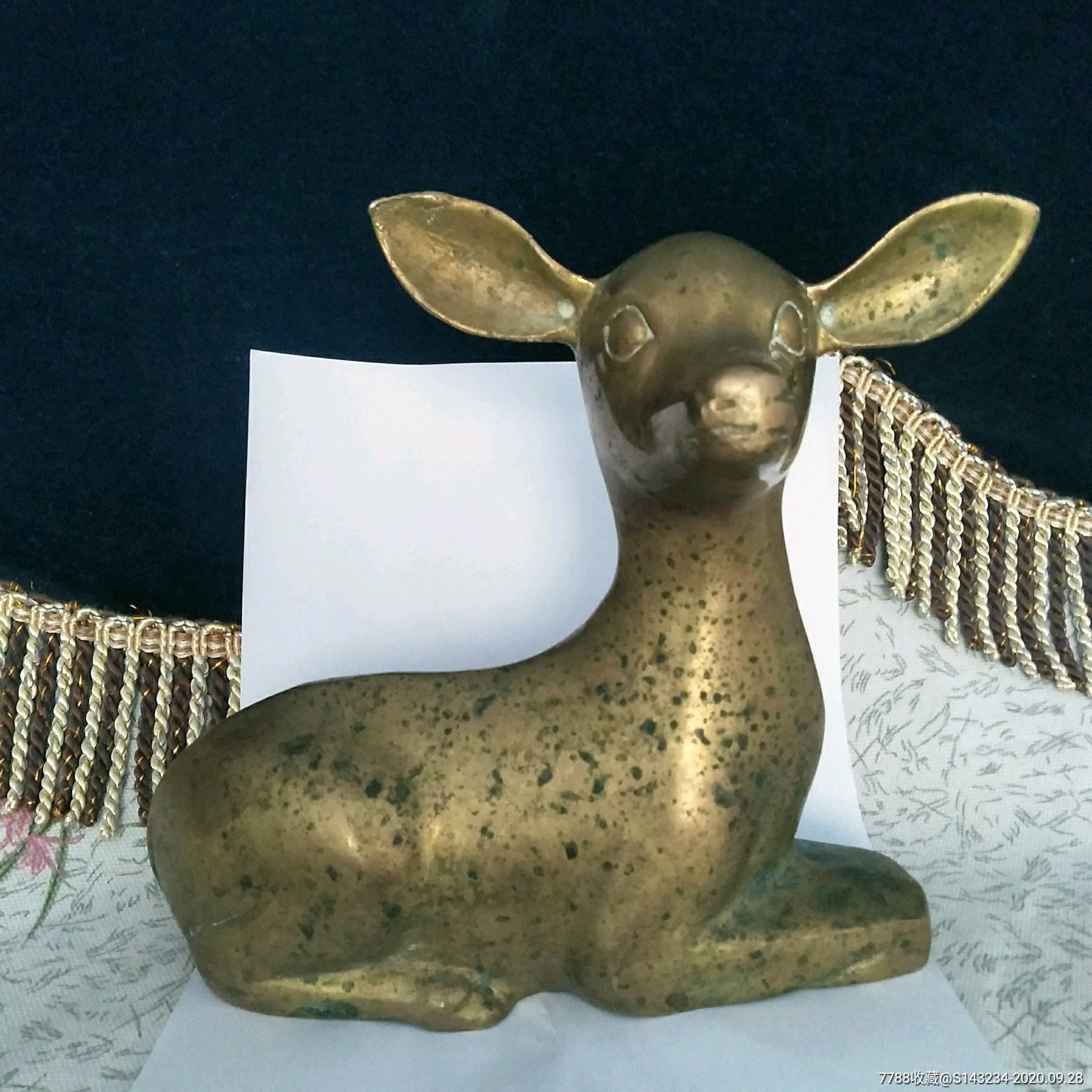 民国时期铜鹿摆件