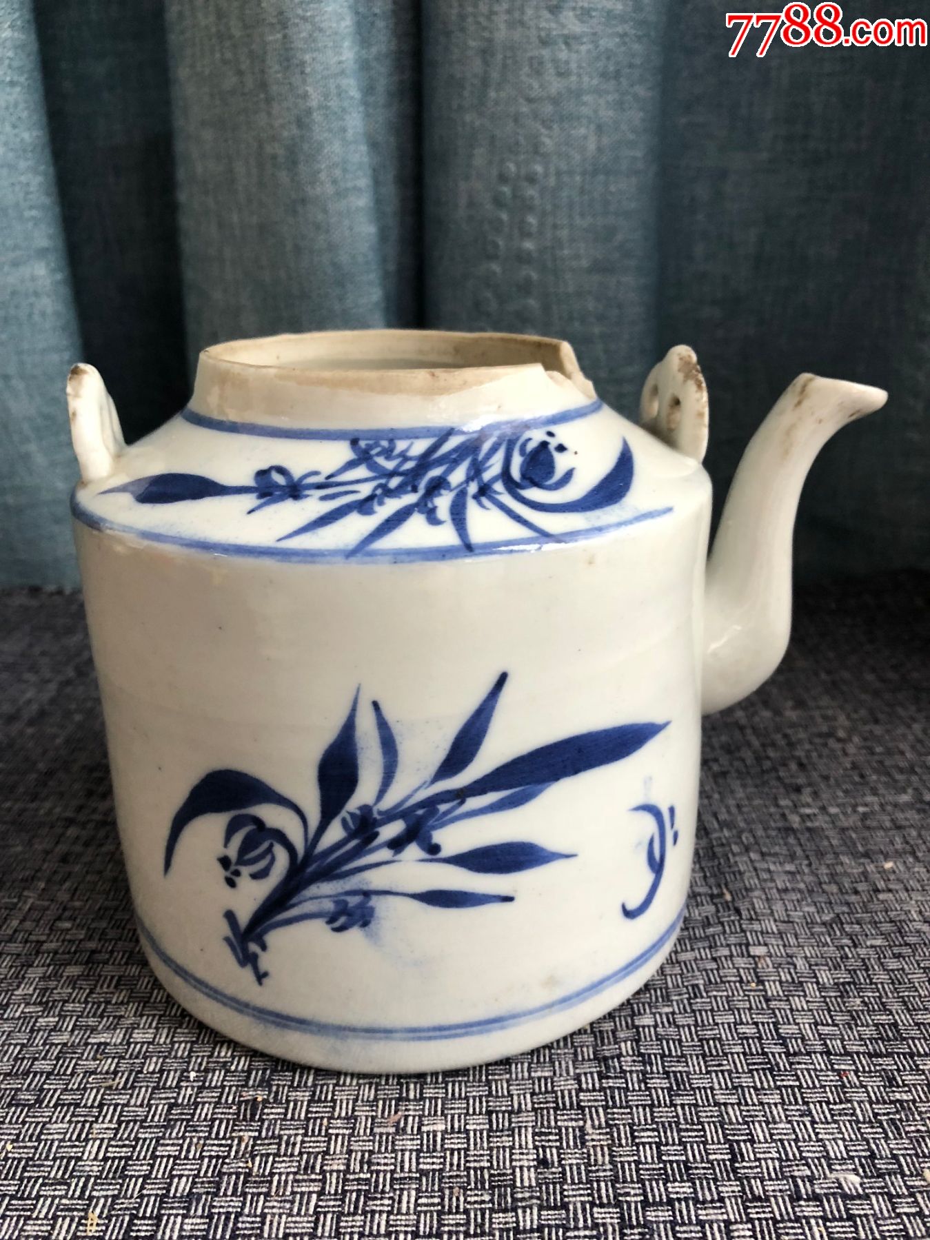 民国青花提梁壶