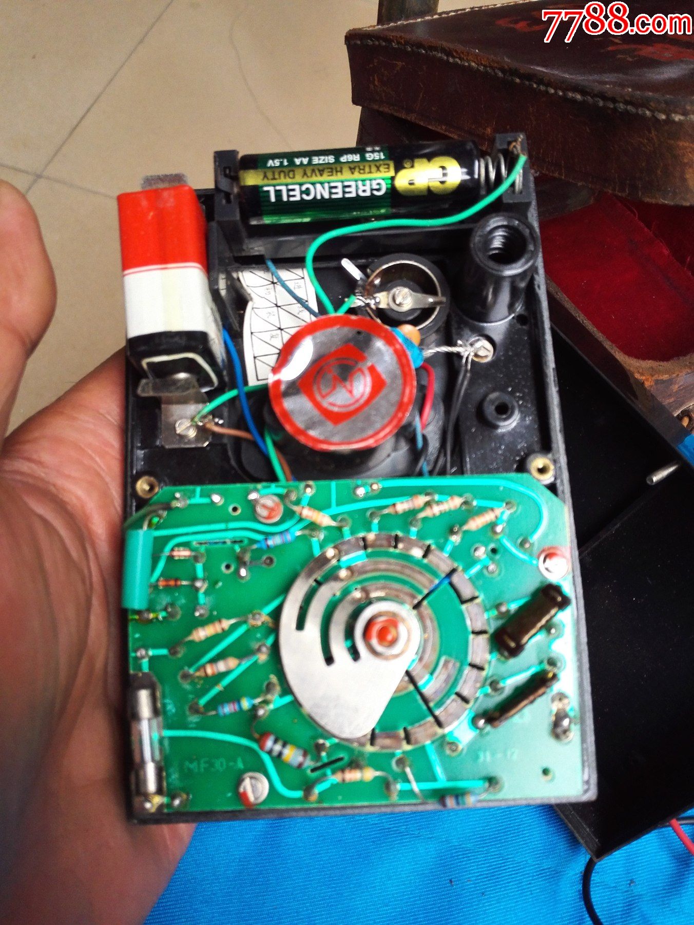 上海震华仪表厂"mf30"型万用表