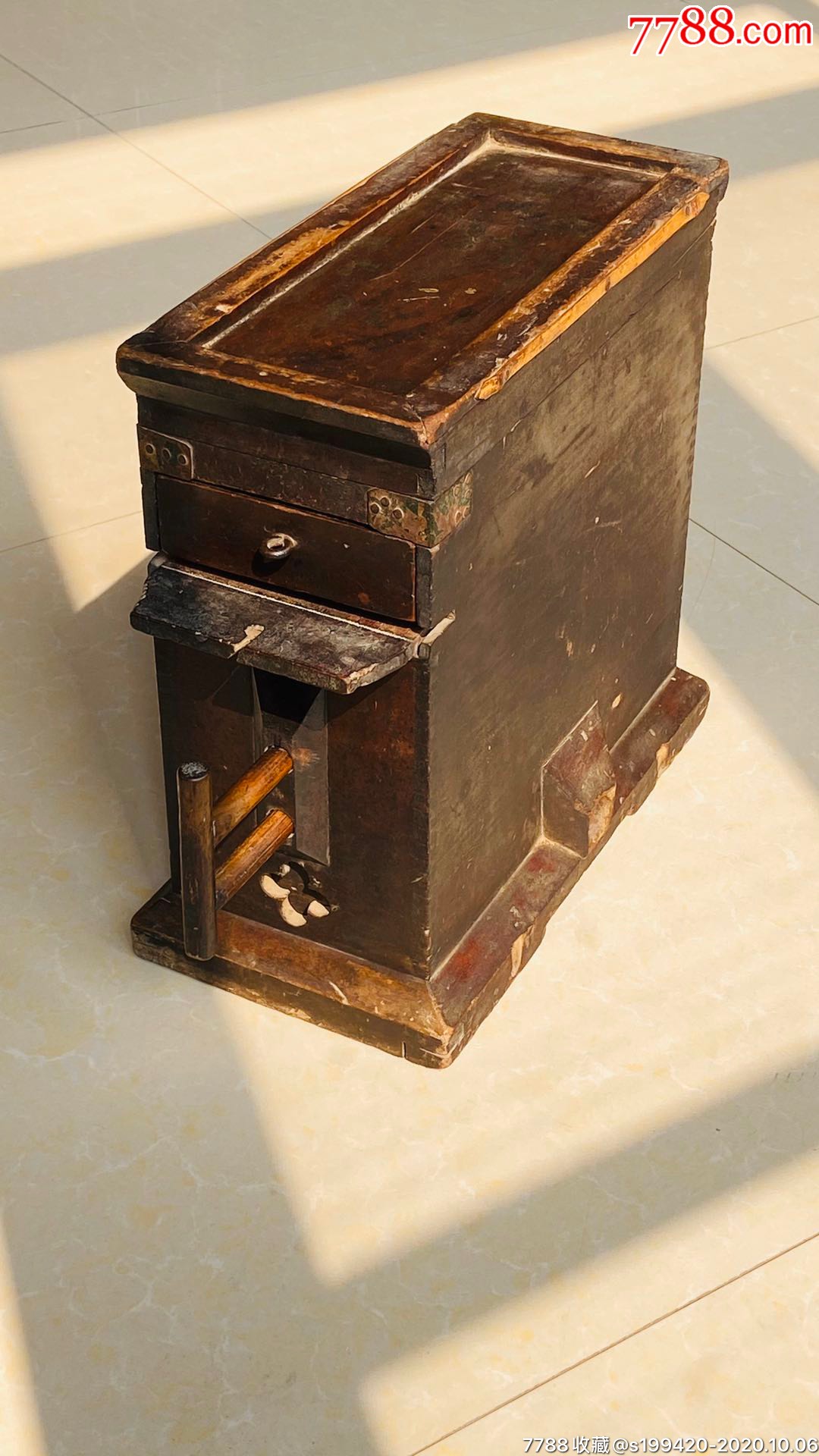 清代银匠精致小风箱,带抽屉.面36x16底37x20高37.