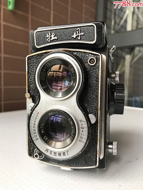 老古董相机-牡丹双反120胶片老相机