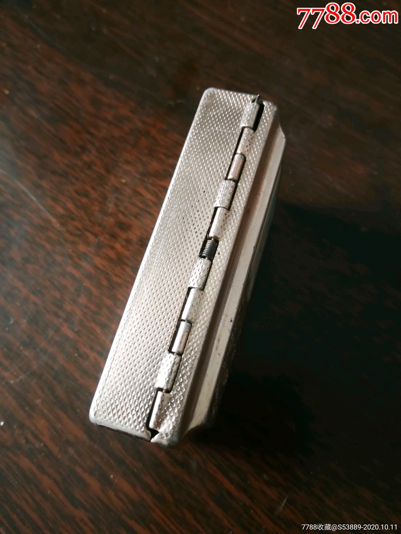 飞鹰牌刮胡刀盒