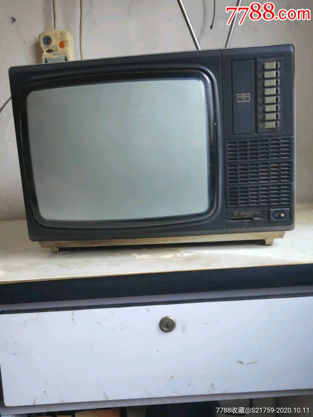 90年代彩色电视机图片