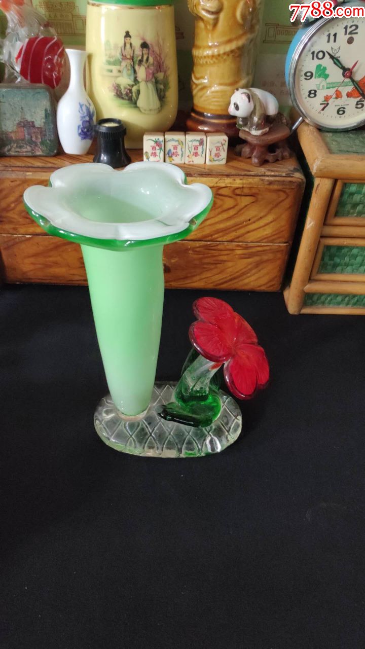 上世纪70-80年代老玻璃花卉造型老花瓶摆件民俗怀旧老物品.