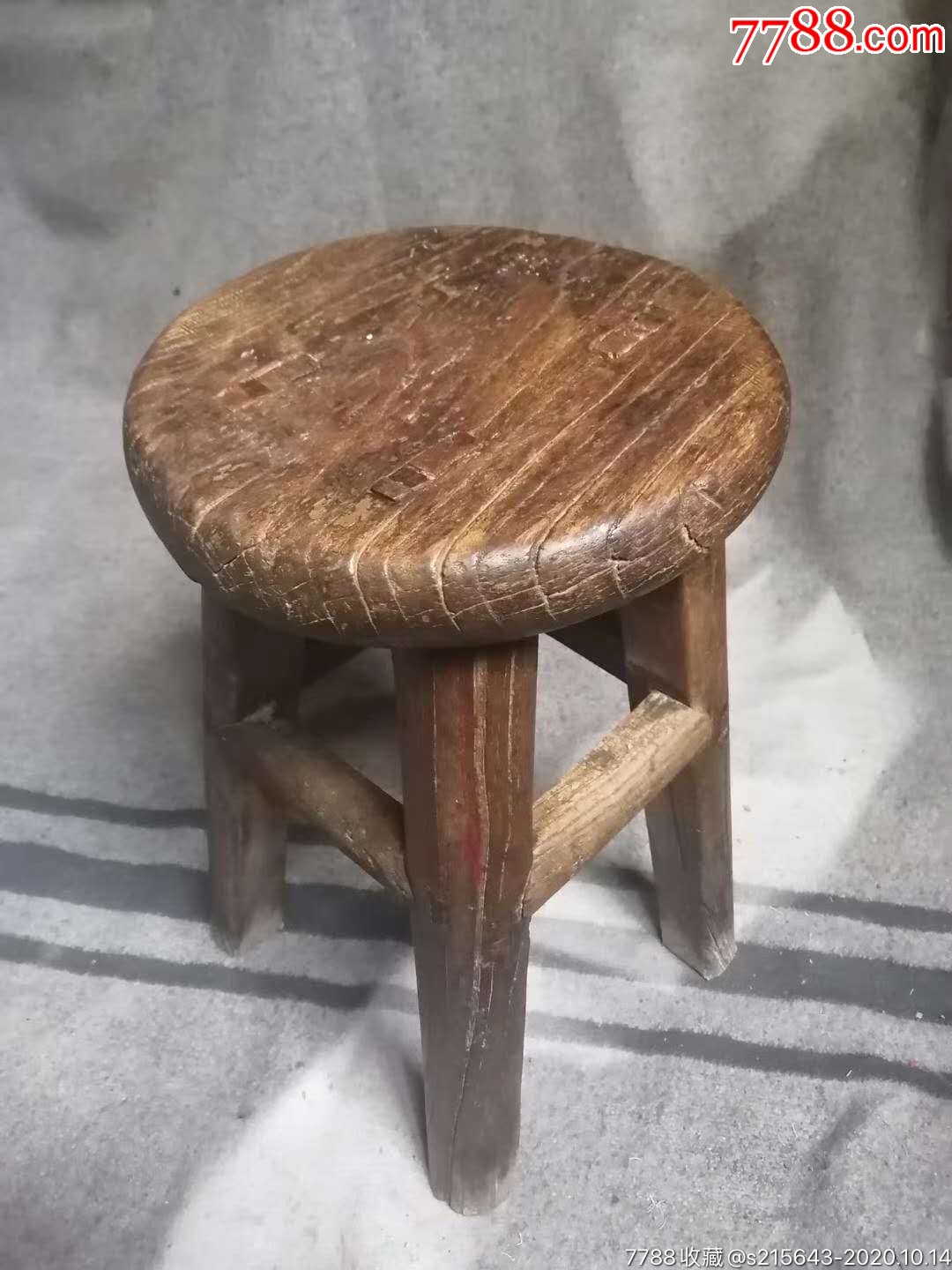 老榆木四腿圆凳圆面工整四腿上拉撑外圆内方精致讲究包老