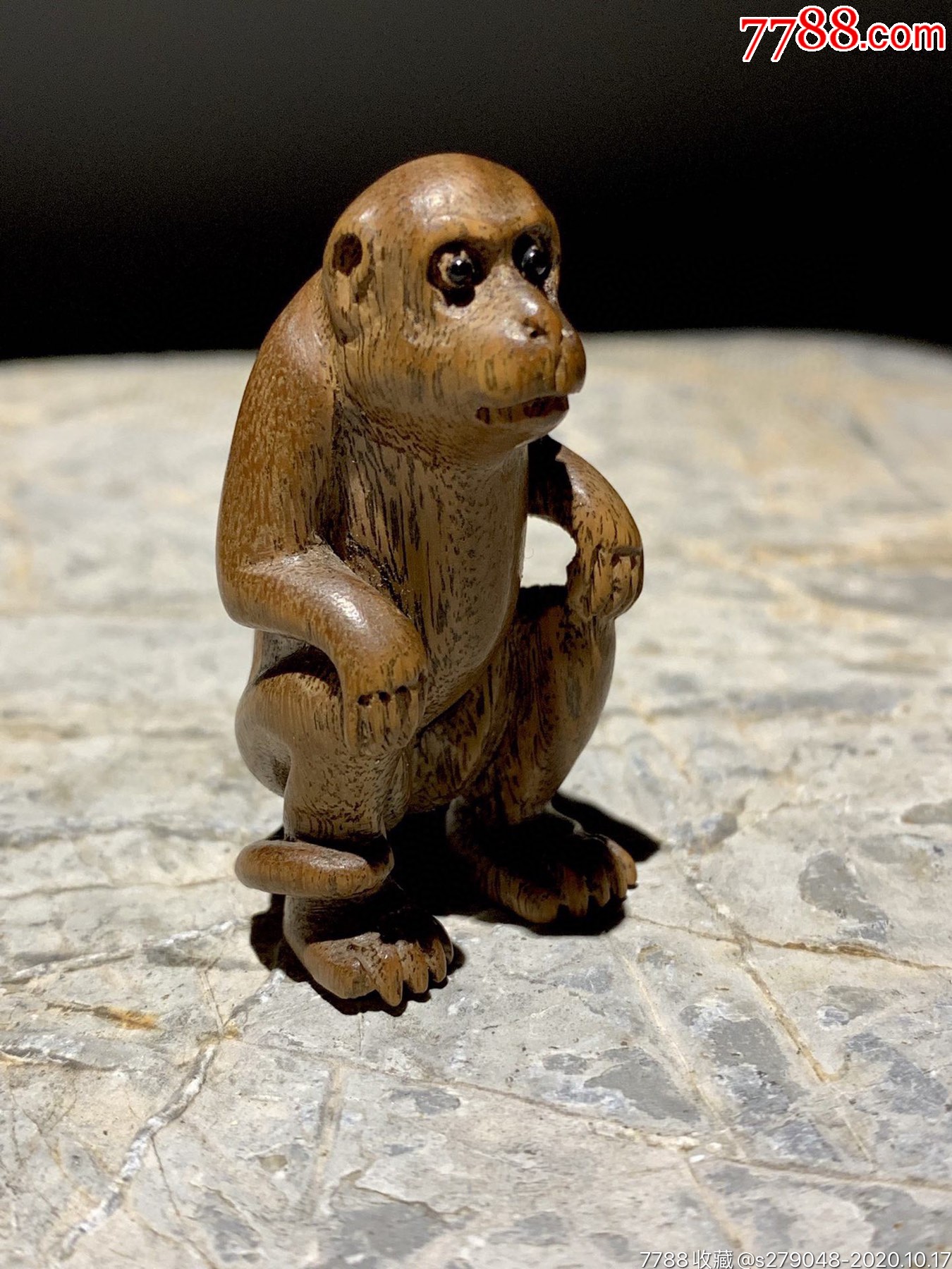 日本老货,手工雕刻老木头猴摆件