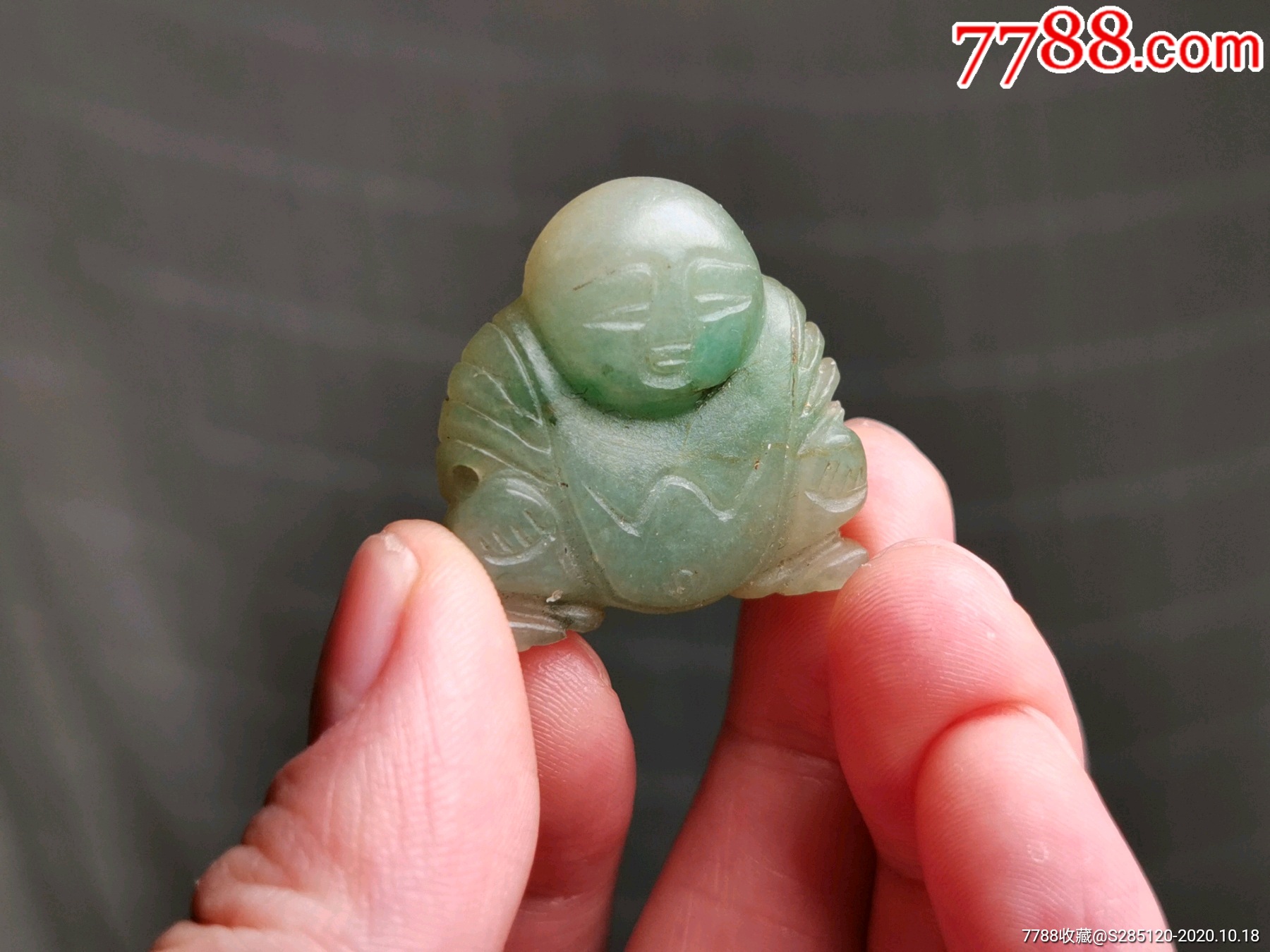 清代冰种老翡翠小佛