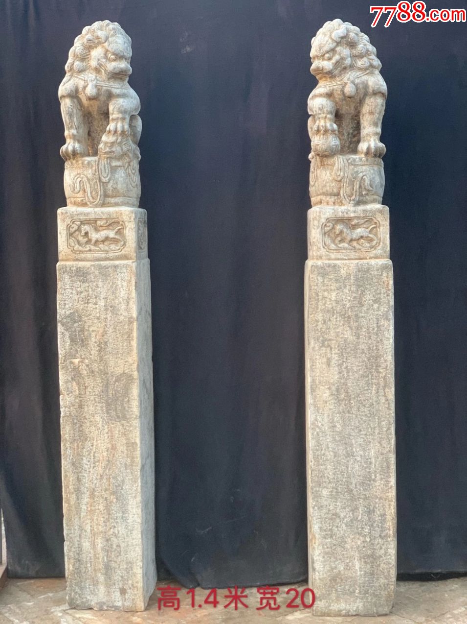 青石狮子拴马桩