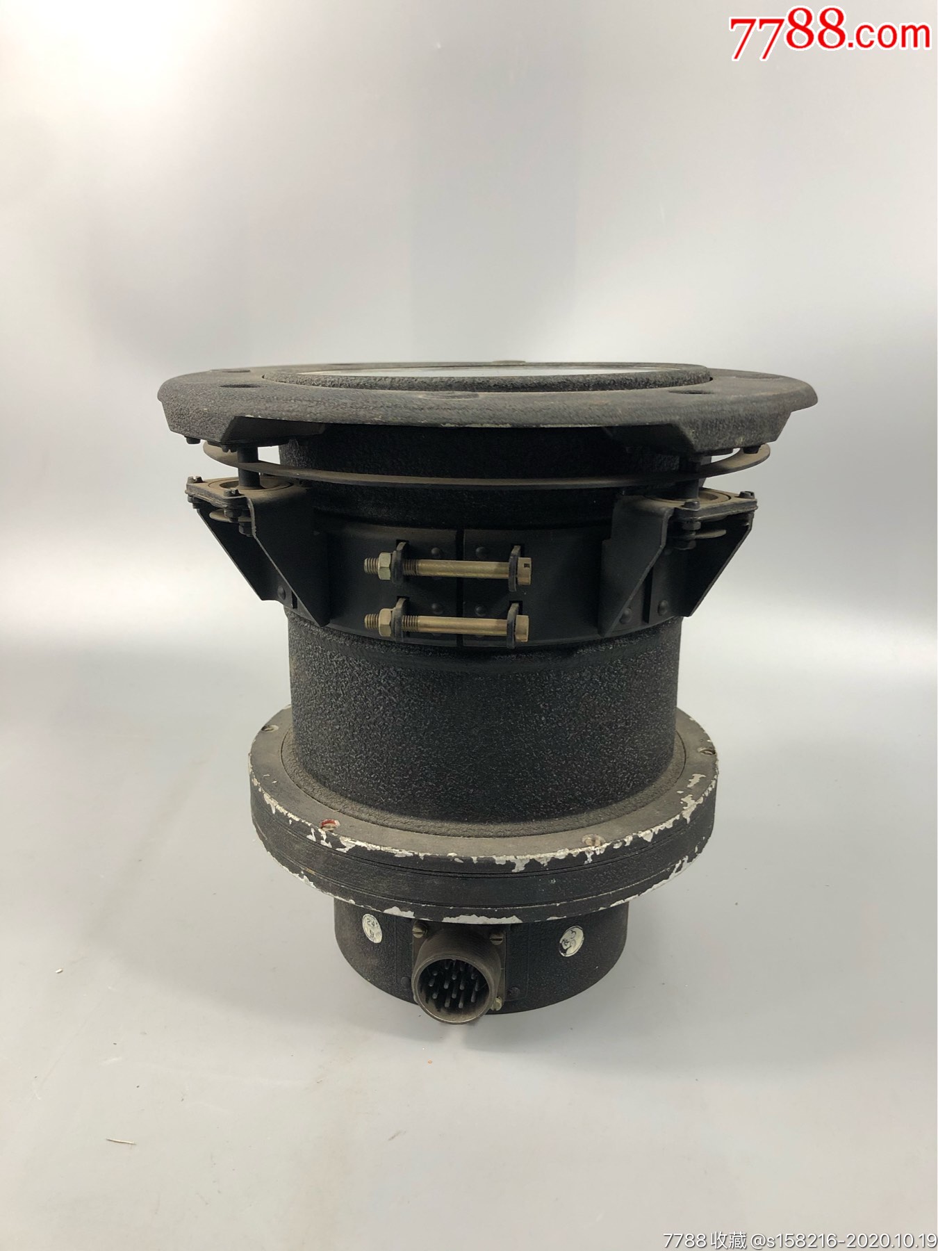 大型航向陀螺仪