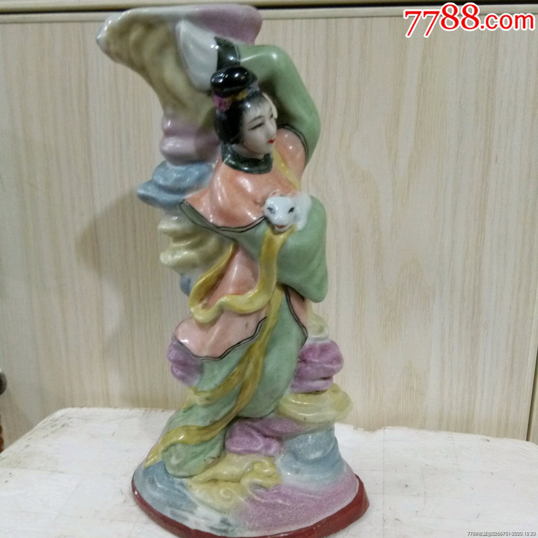 七八十年代嫦娥抱玉兔台灯-雕塑瓷/瓷雕-7788收藏