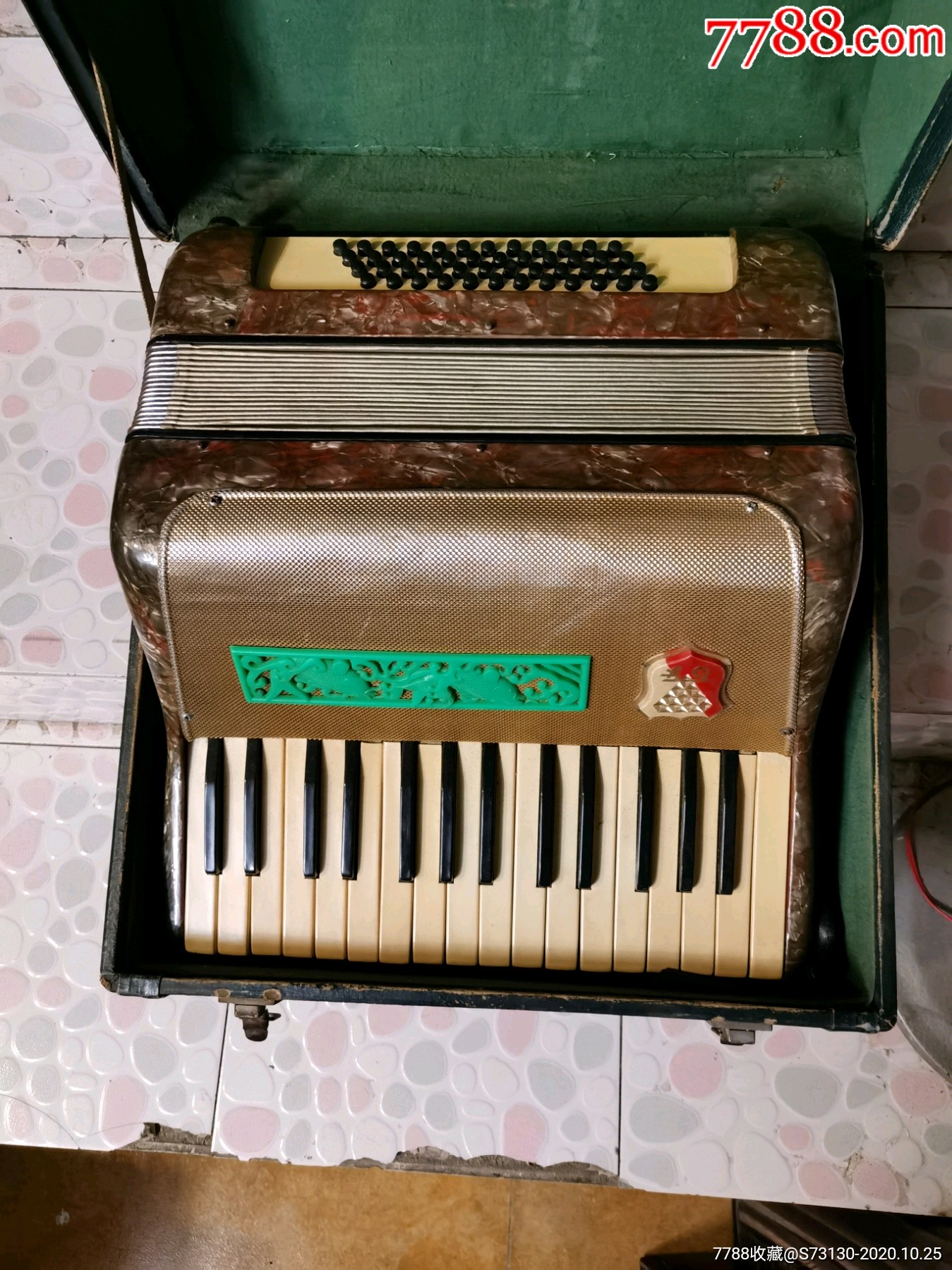 老式手风琴