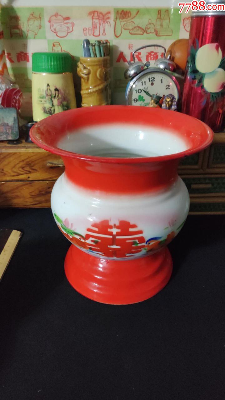 上世纪6080年代中国制造蝴蝶牌鸳鸯花卉图案烤瓷搪瓷痰盂民俗藏品