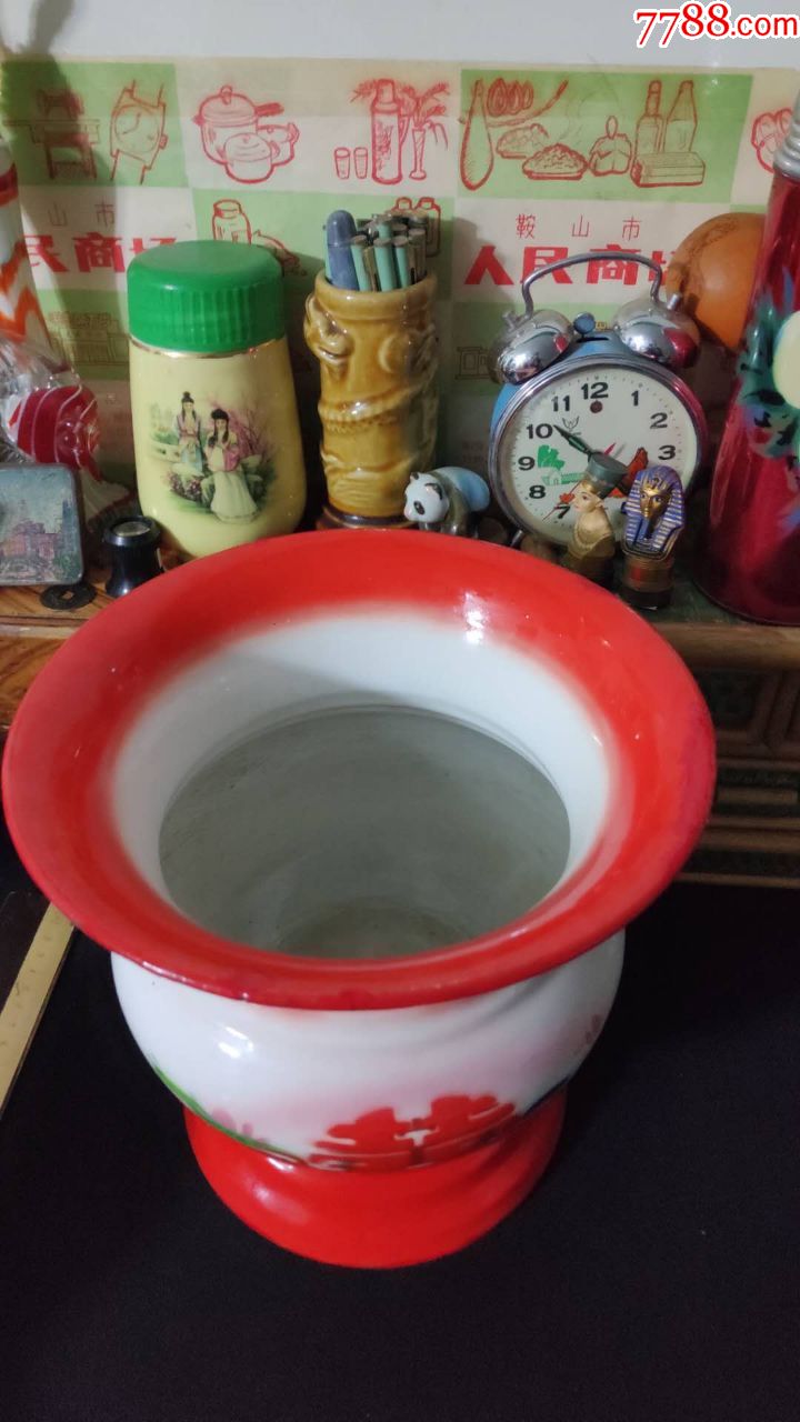 上世纪6080年代中国制造蝴蝶牌鸳鸯花卉图案烤瓷搪瓷痰盂民俗藏品