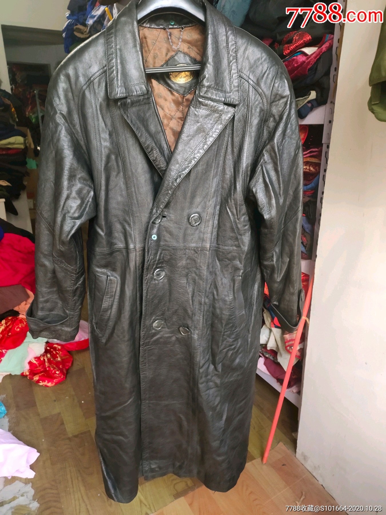 5品99好品老式羔羊毛皮毛一体大衣￥509.