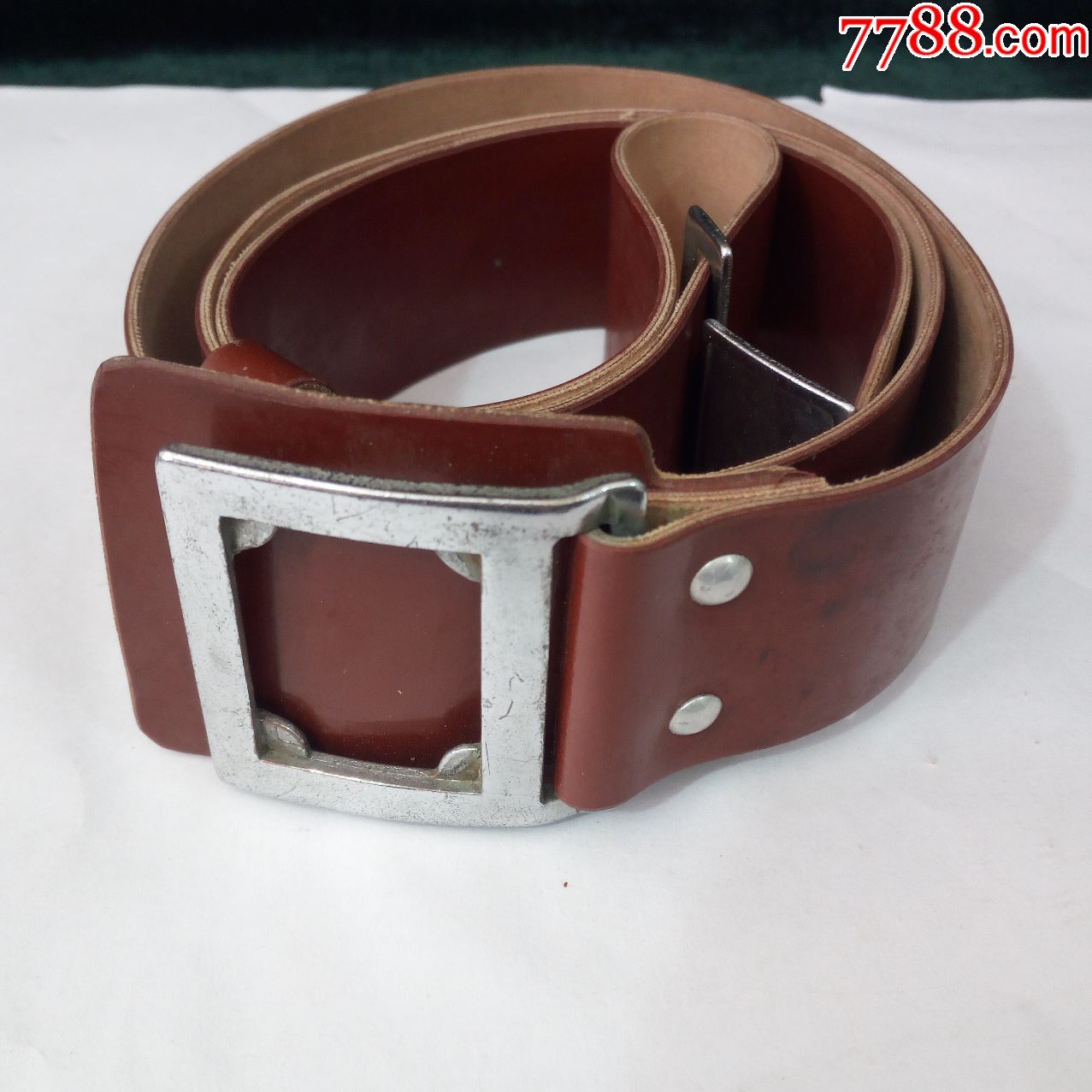 82年用皮带一条