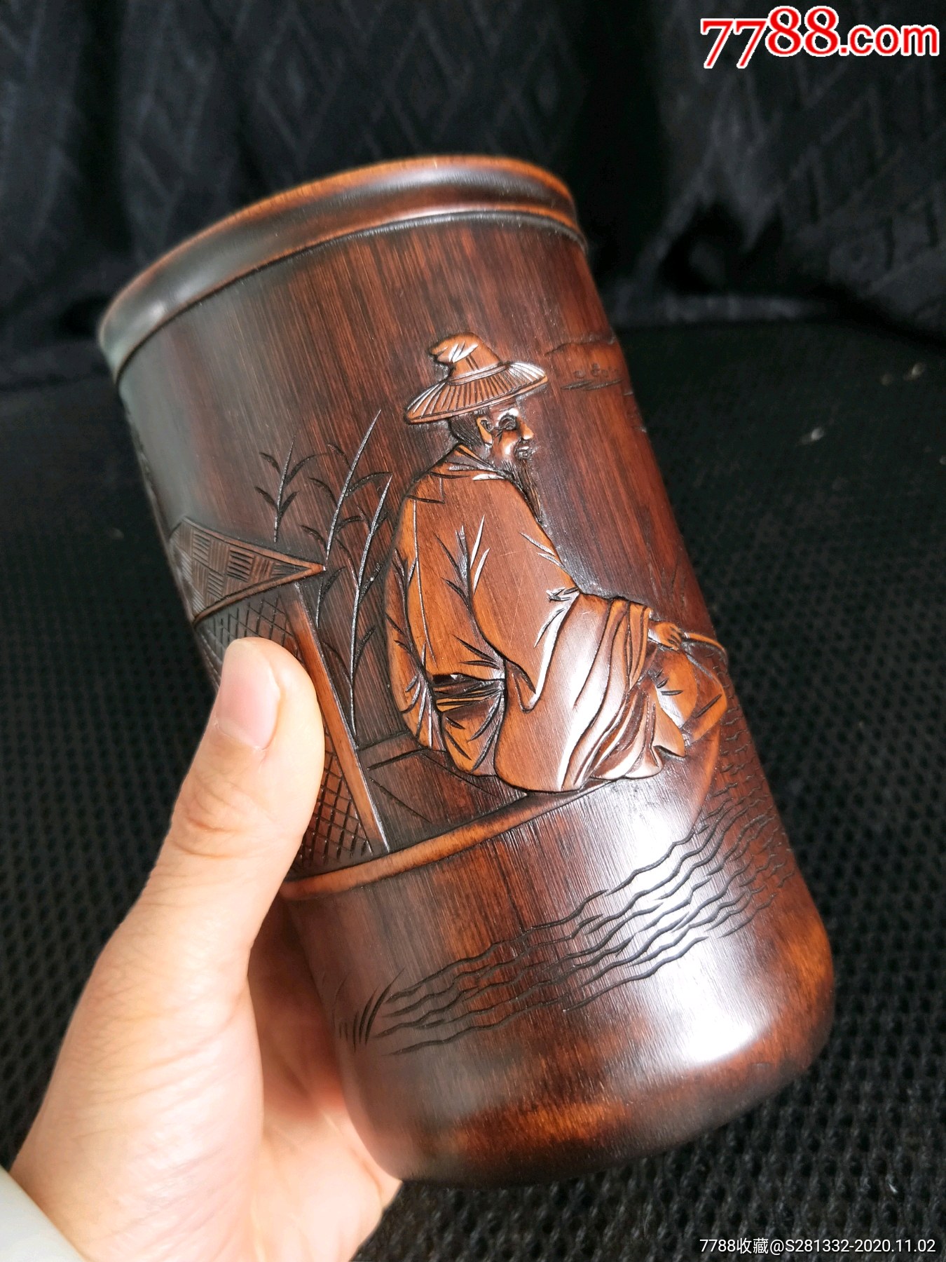 民国竹雕笔筒一个