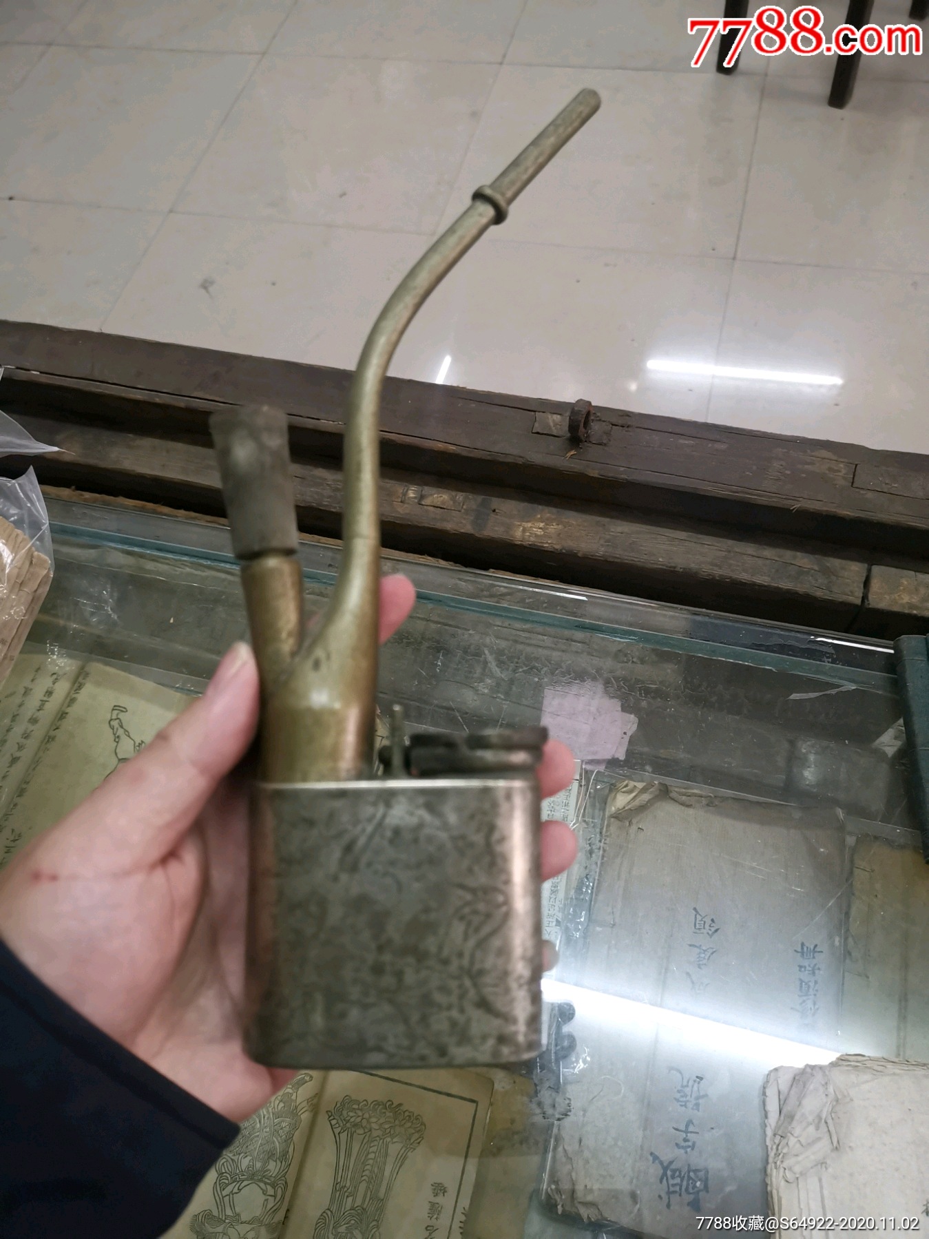 刻铜漂亮清代名家款人物故事题材水烟筒