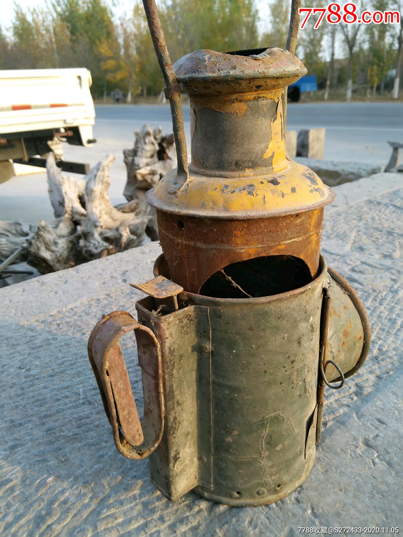 下乡所得民俗老物件嘎石灯,怀旧红色收藏展览老物件,品相如图!