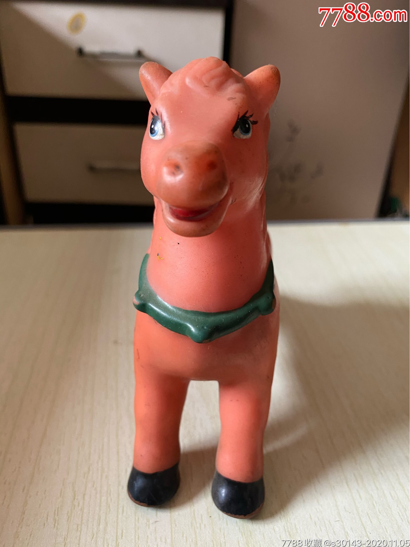 小红马_第1张_7788棋牌玩具