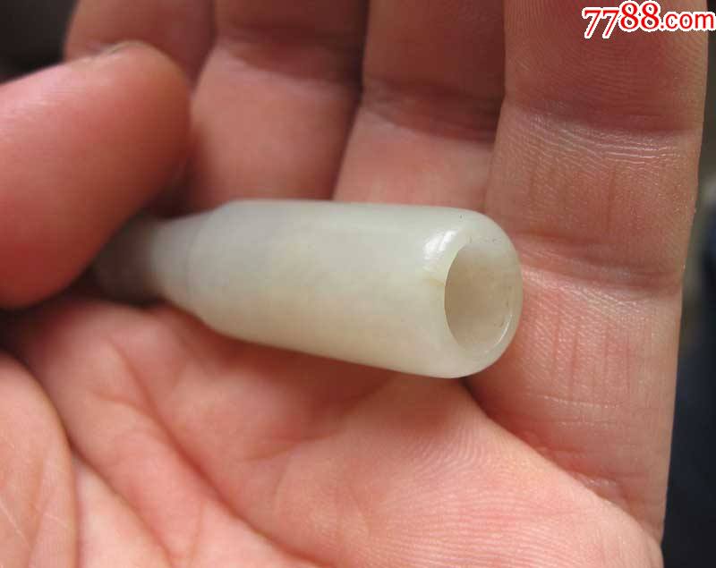 老和田玉烟嘴