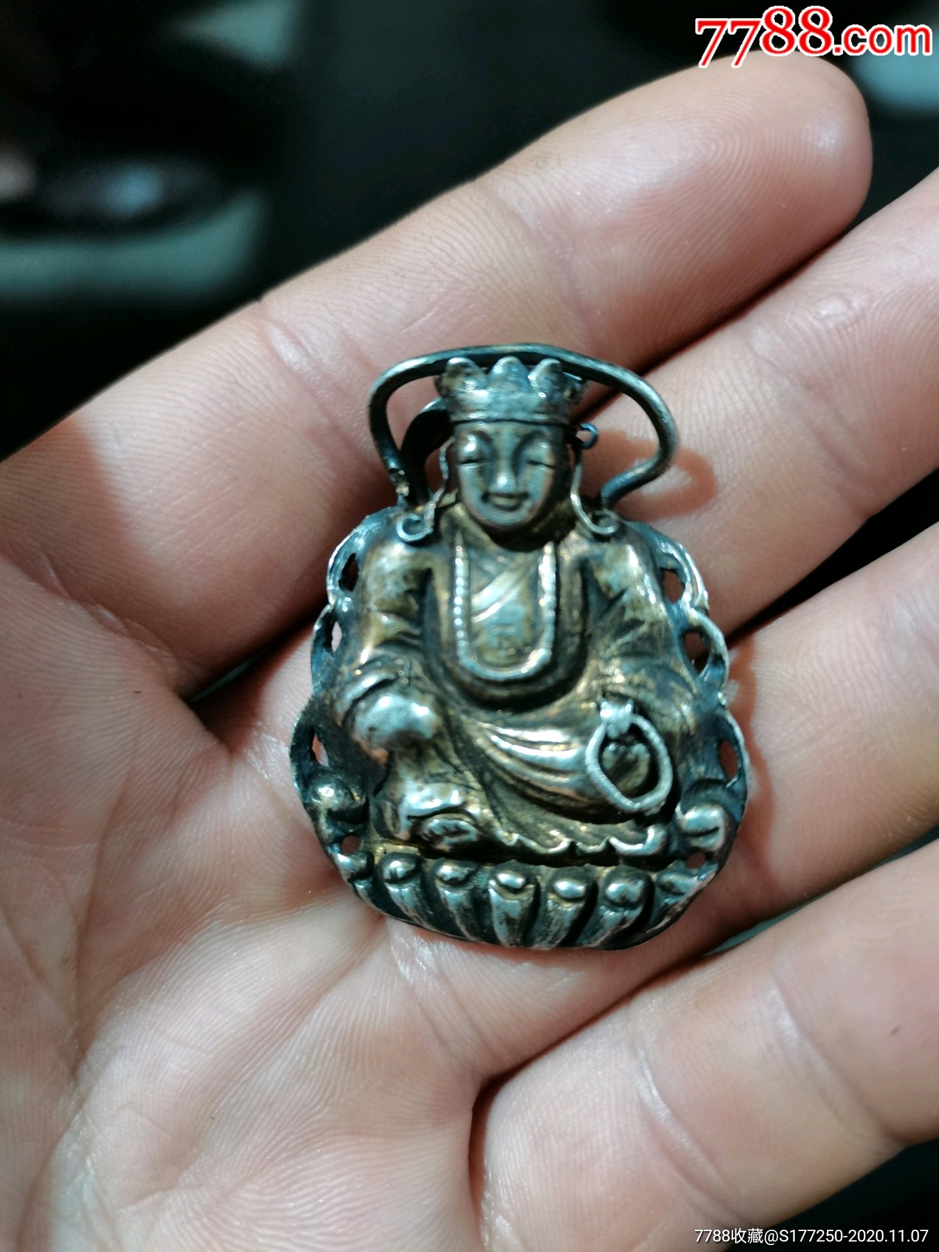 清代老银佛像完整如图