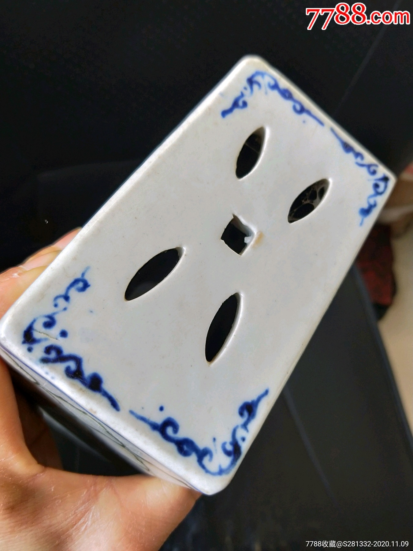 包老,民国时期醴陵瓷脉枕一个